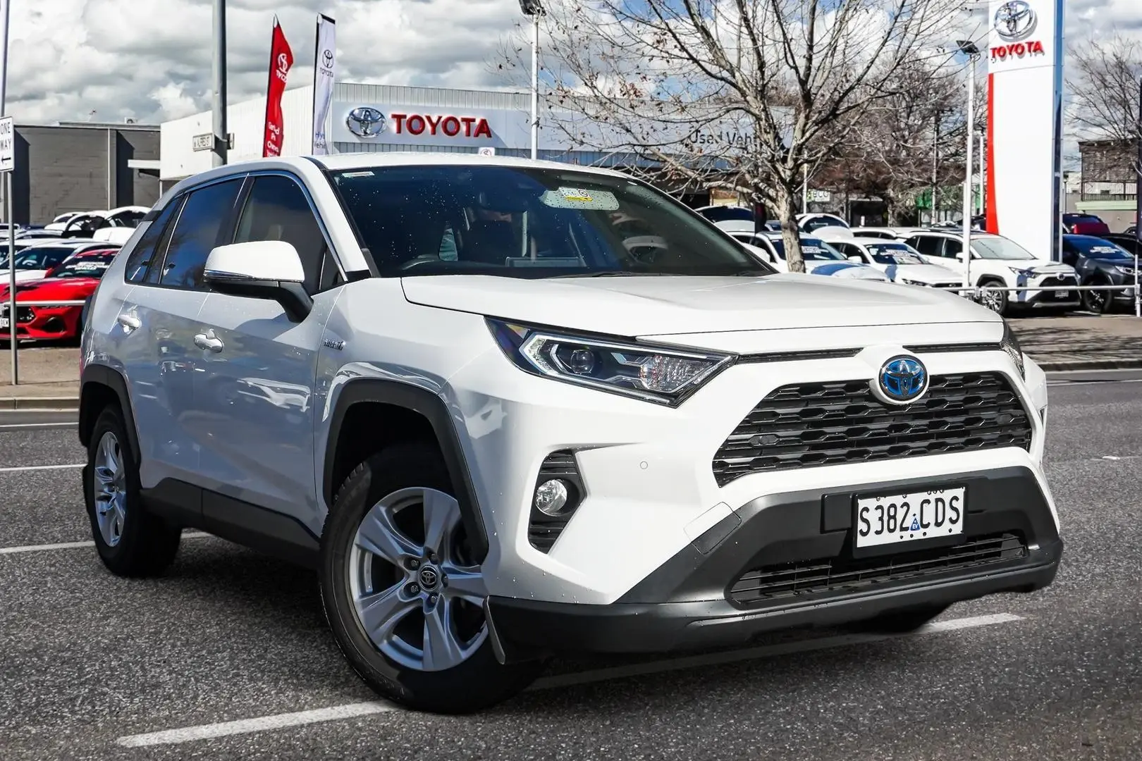 2020 Toyota RAV4 Image