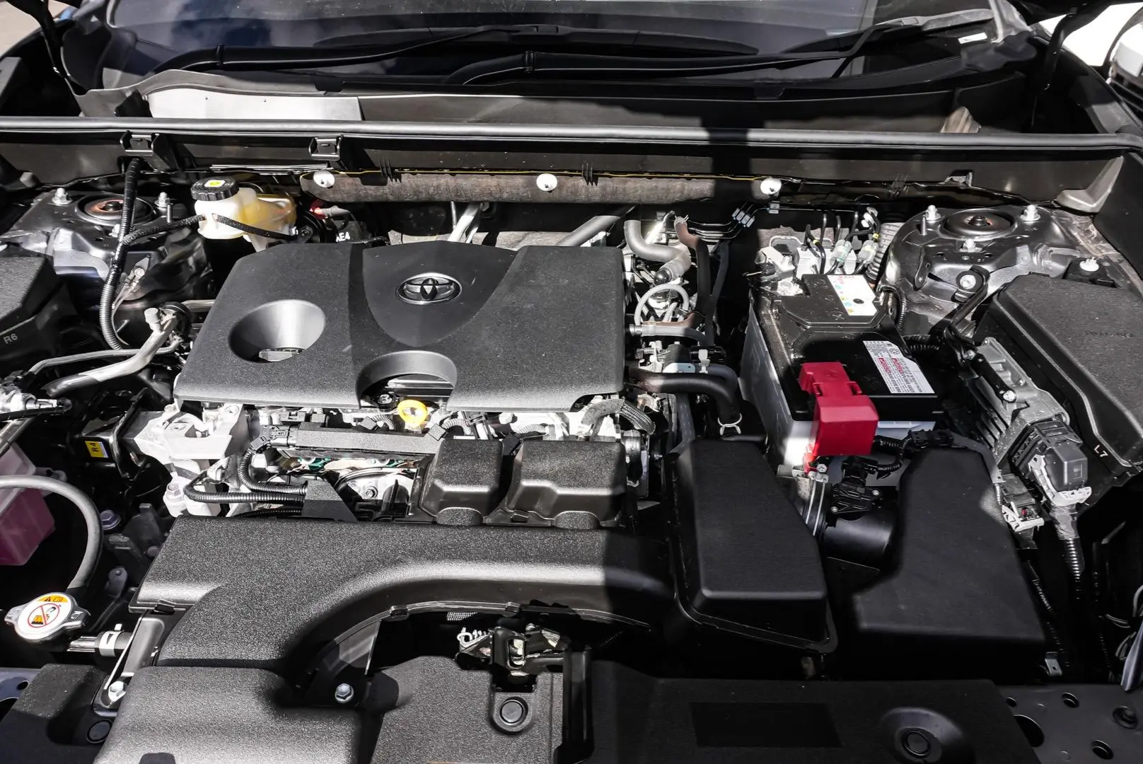 2023 Toyota RAV4 Gallery Image 22