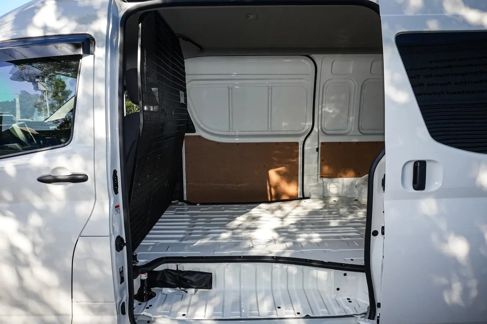 2025 Toyota Hiace Gallery Image 8