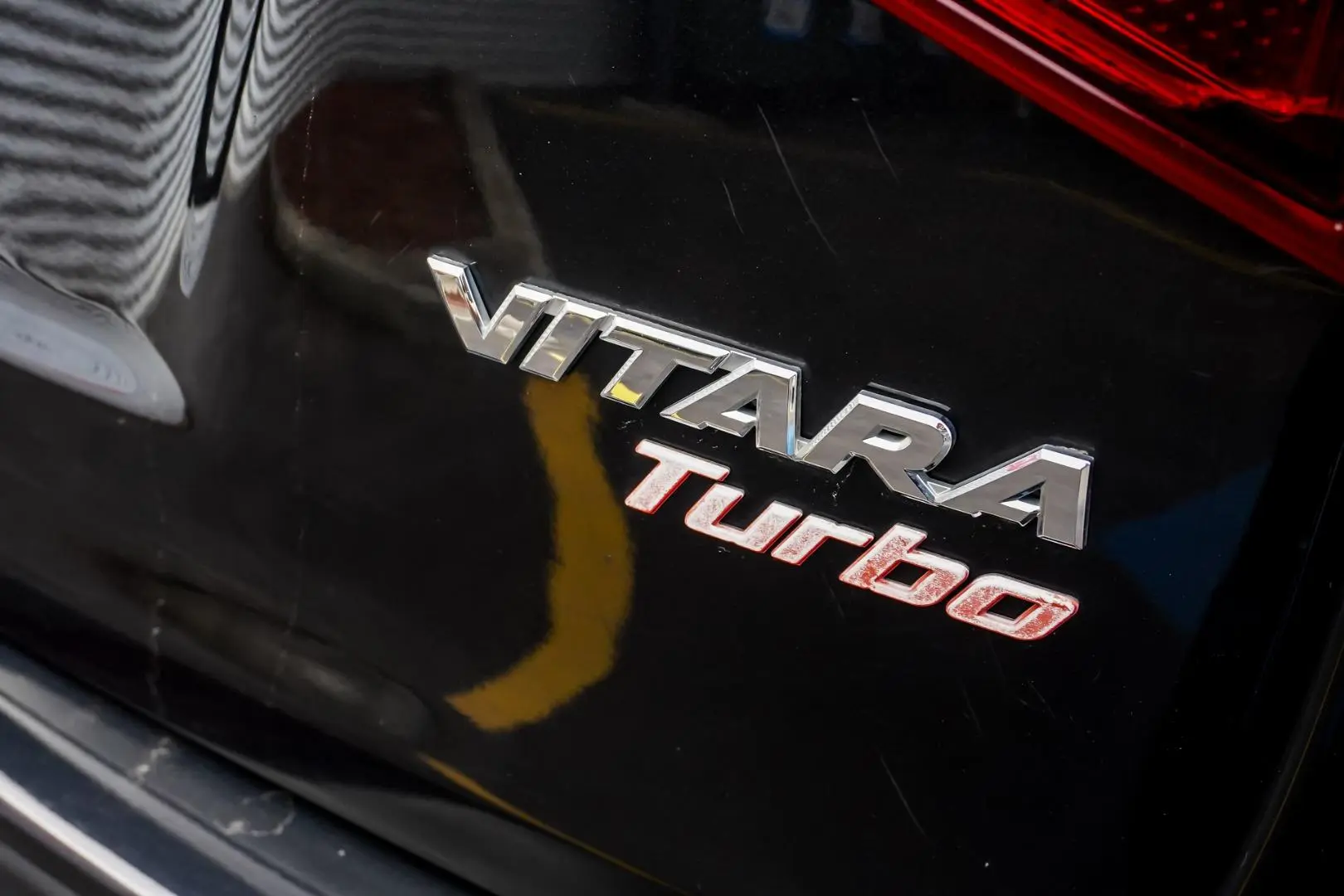 2021 Suzuki Vitara Gallery Image 15