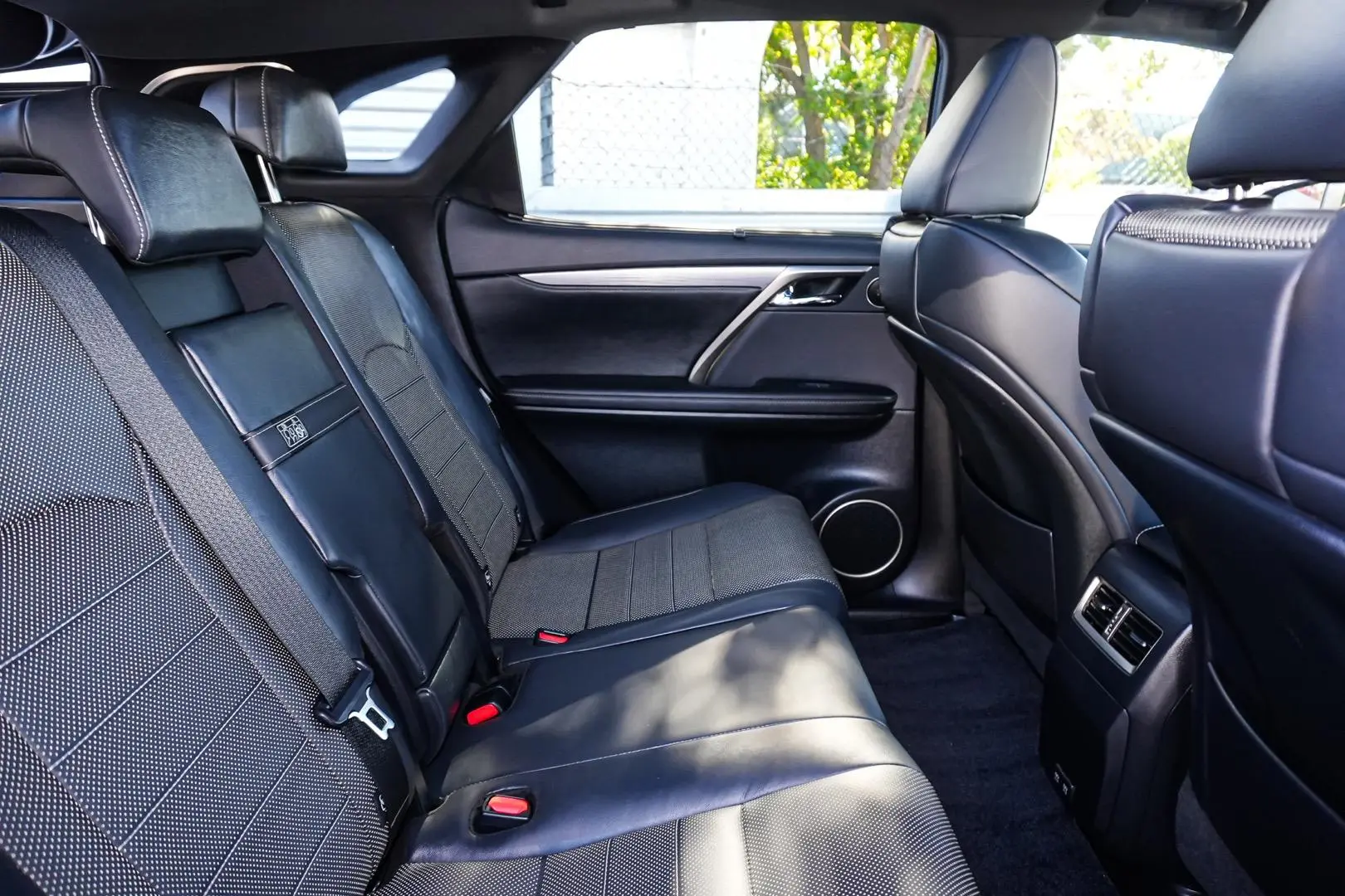 2021 Lexus RX Gallery Image 14
