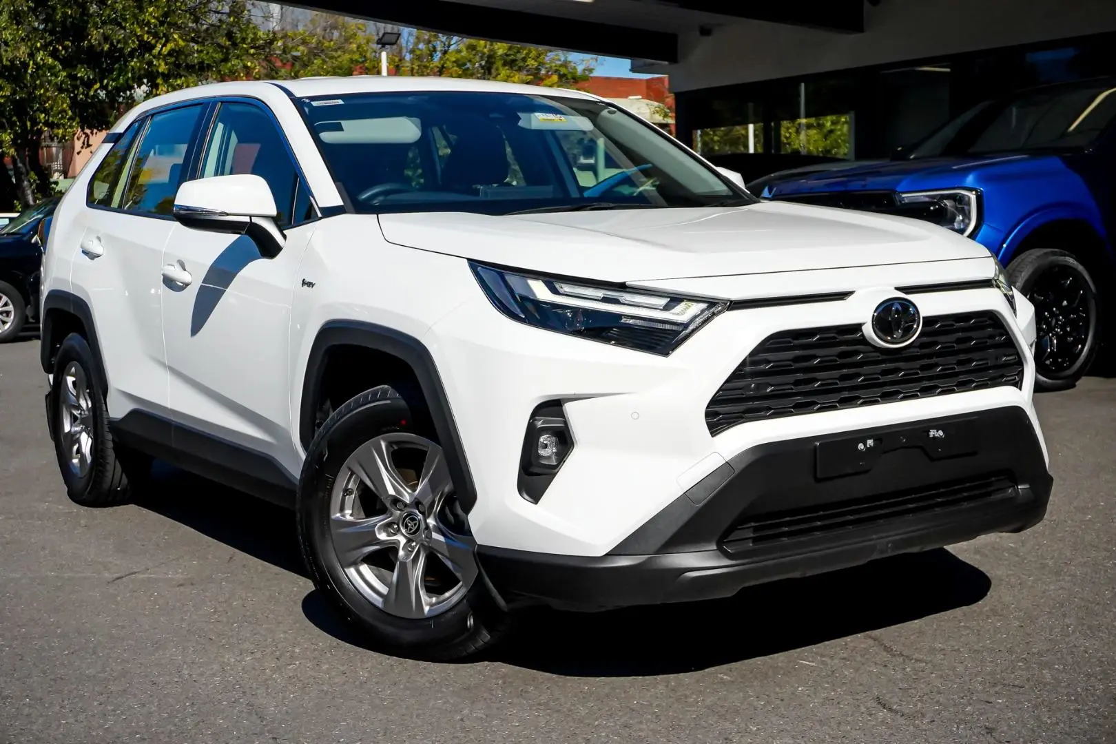 2024 Toyota RAV4 Gallery Image 2