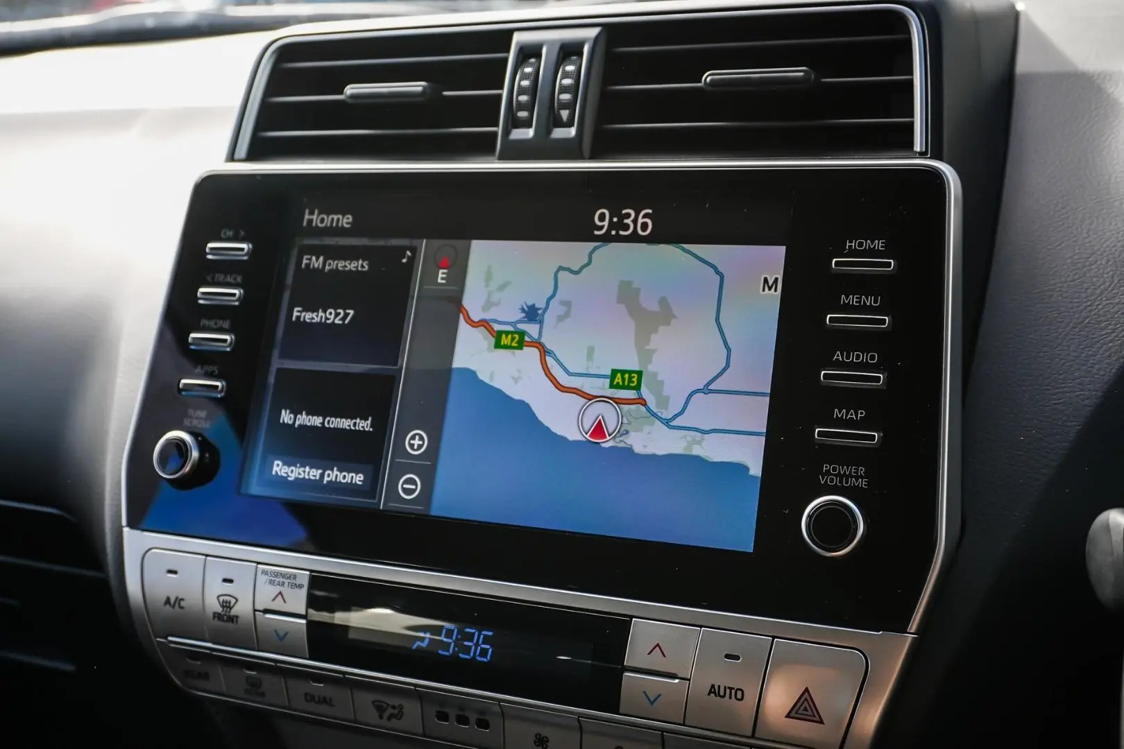 2021 Toyota Landcruiser Prado Gallery Image 24