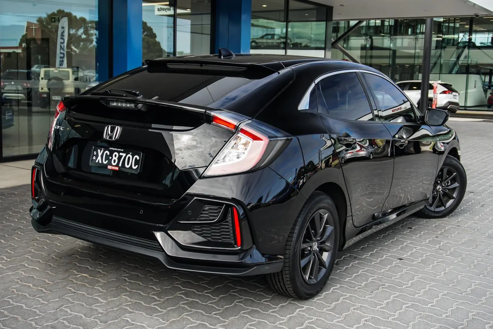 2021 Honda Civic Gallery Image 2