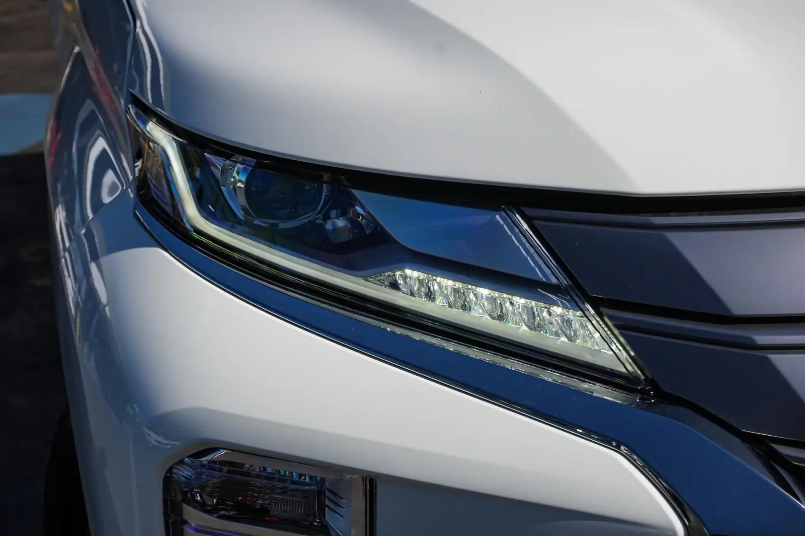 2022 Mitsubishi Pajero Sport Gallery Image 12