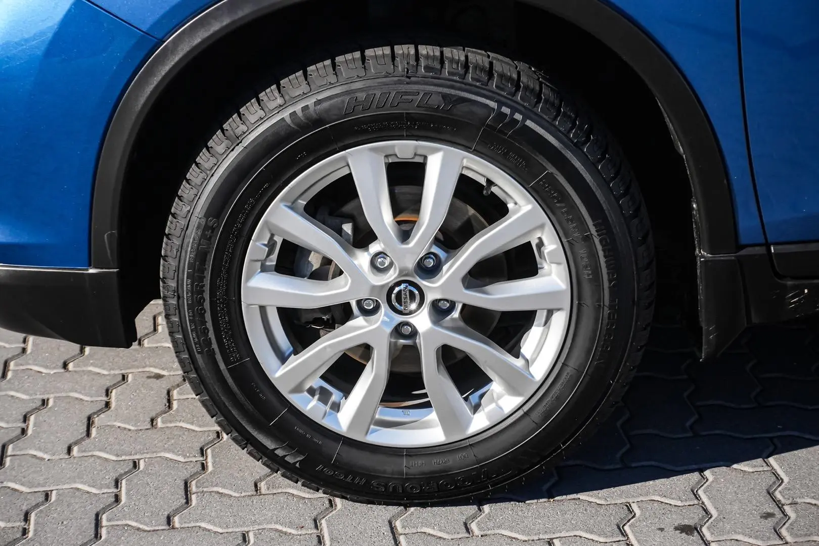 2020 Nissan X-TRAIL Gallery Image 13