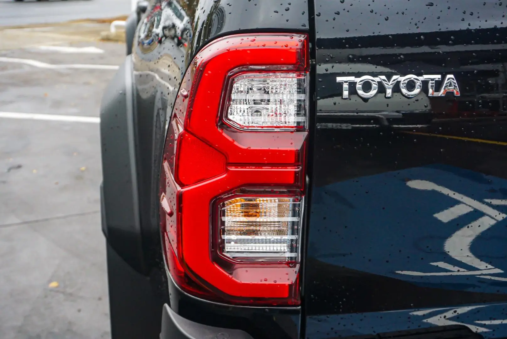2023 Toyota Hilux Gallery Image 12