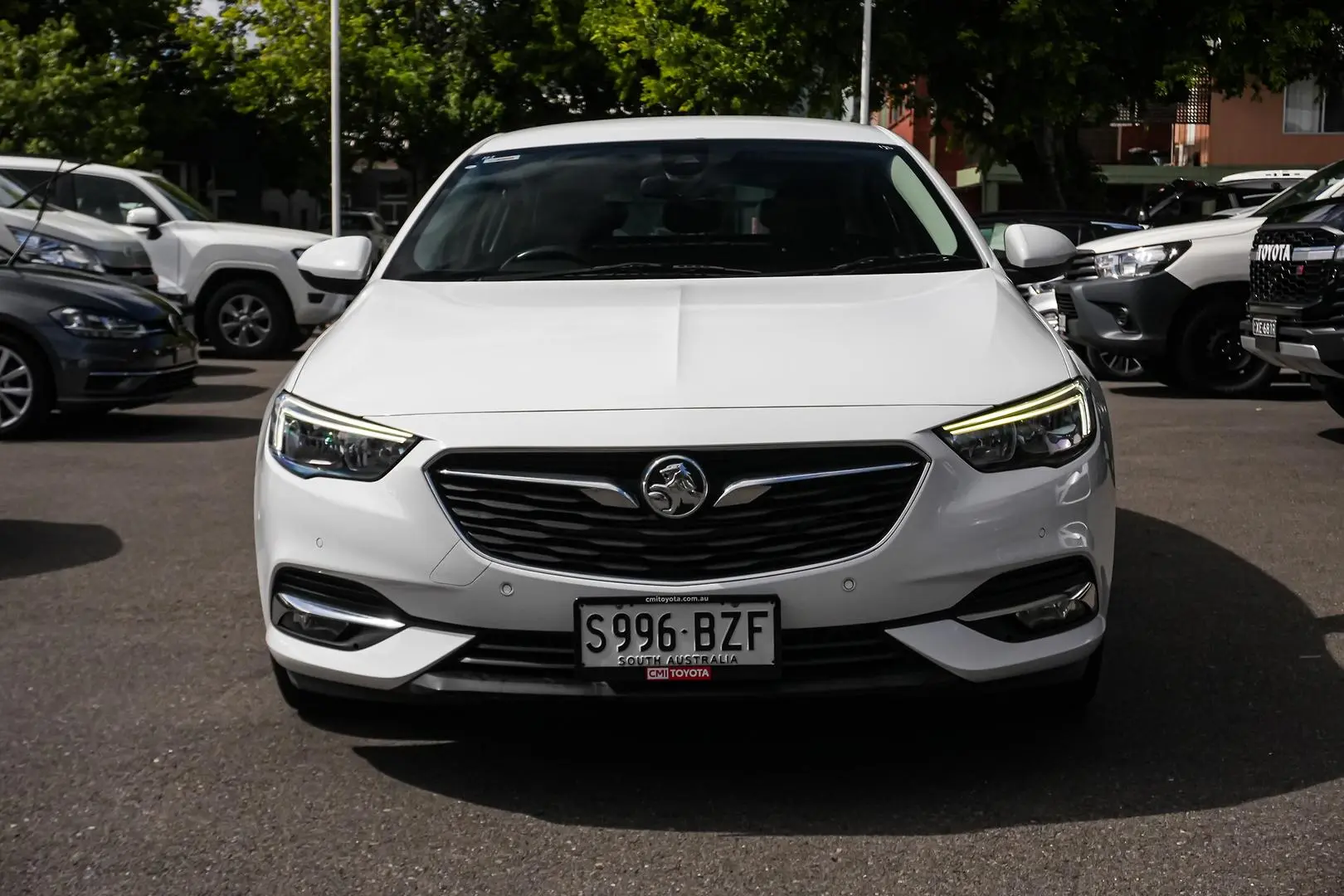 2018 Holden Calais Gallery Image 4