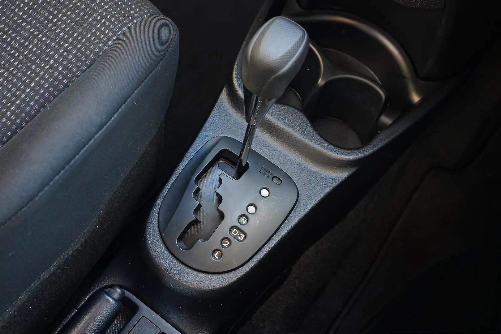 2018 Toyota Yaris Gallery Image 18
