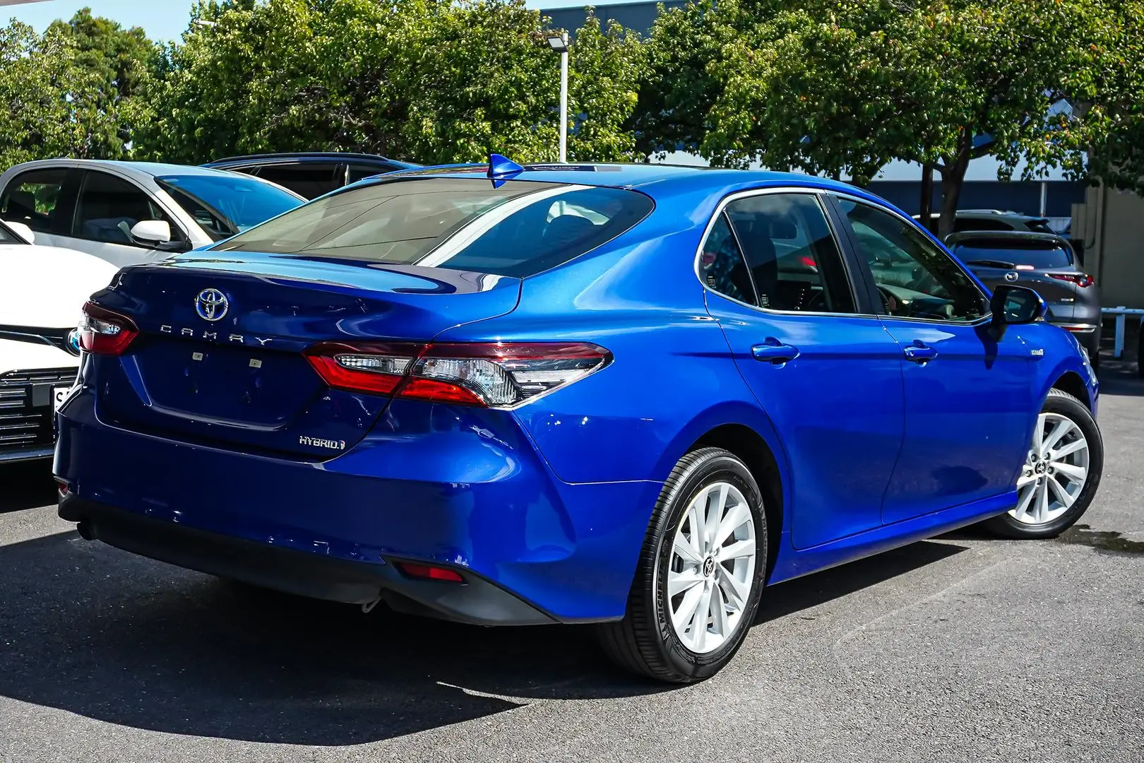 2024 Toyota Camry Gallery Image 2