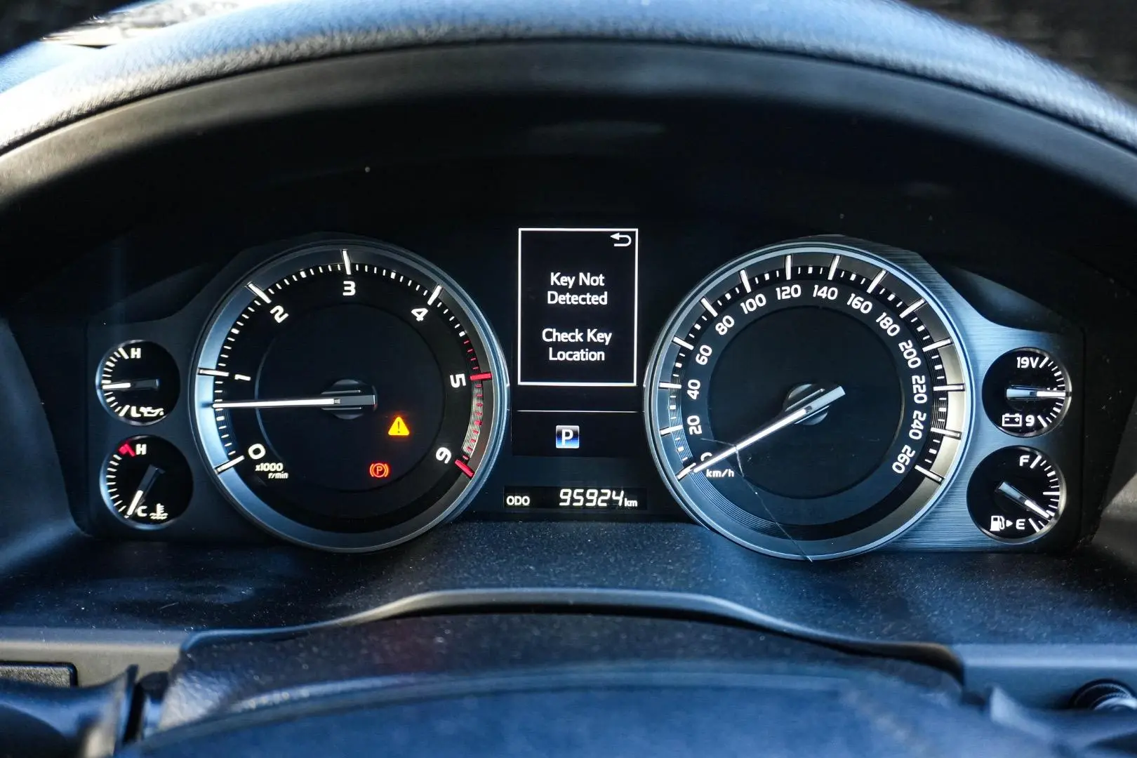 2018 Toyota Landcruiser Gallery Image 18