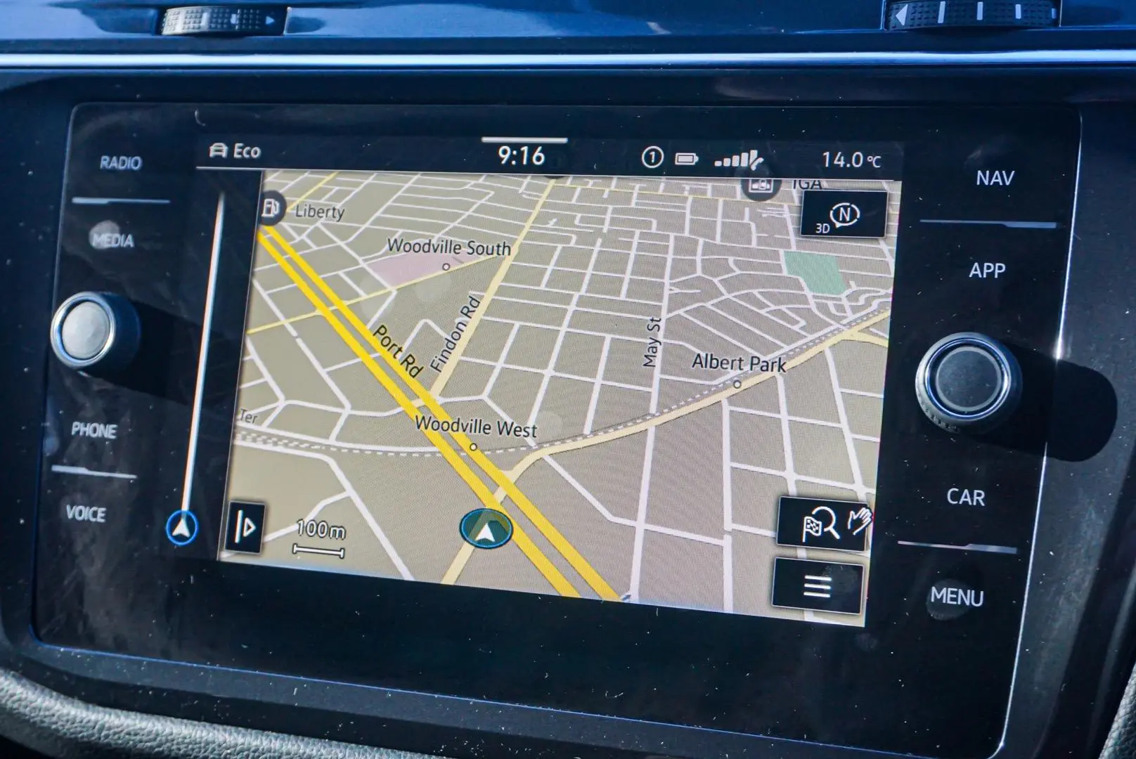 2022 Volkswagen Tiguan Gallery Image 22
