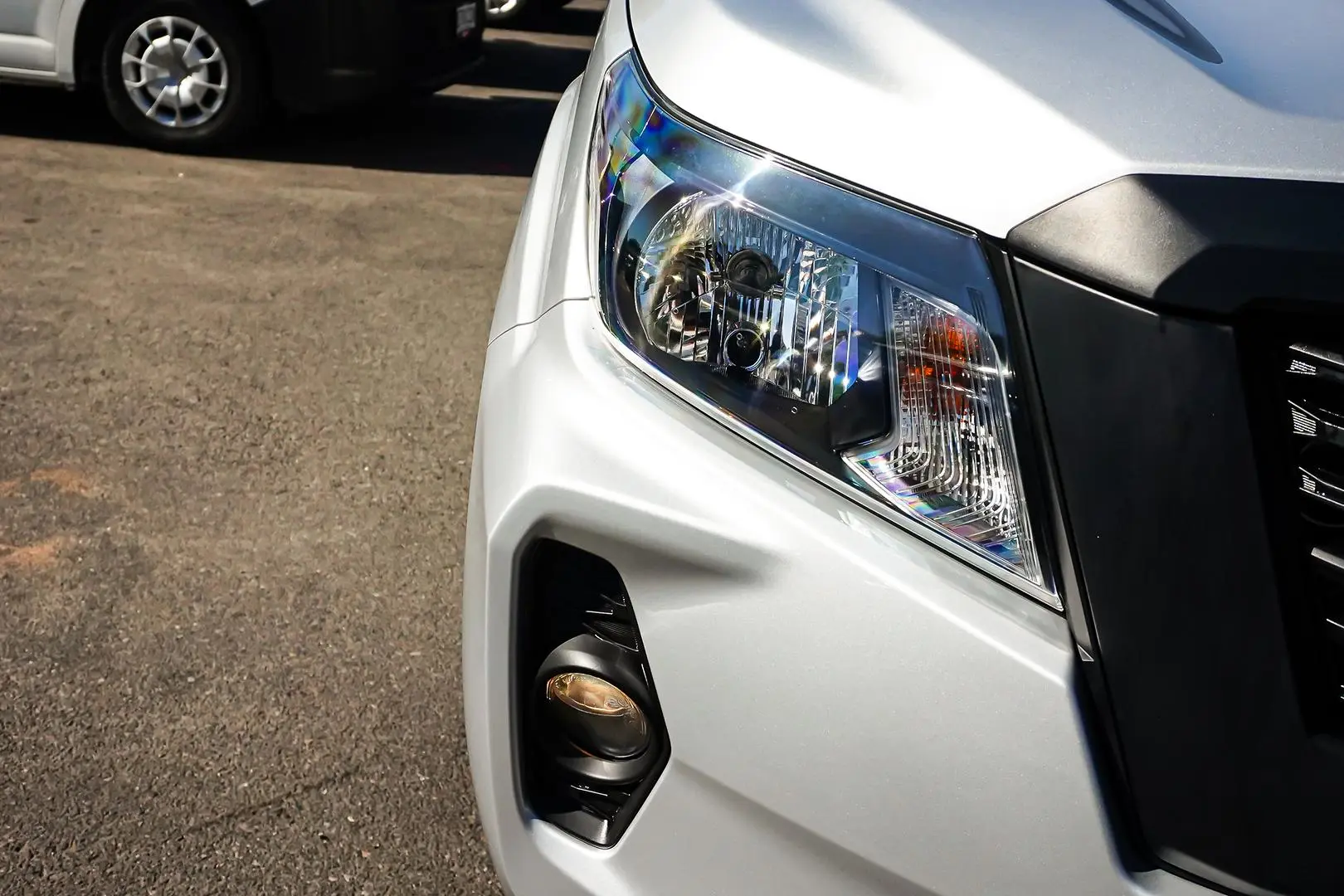 2023 Nissan Navara Gallery Image 11