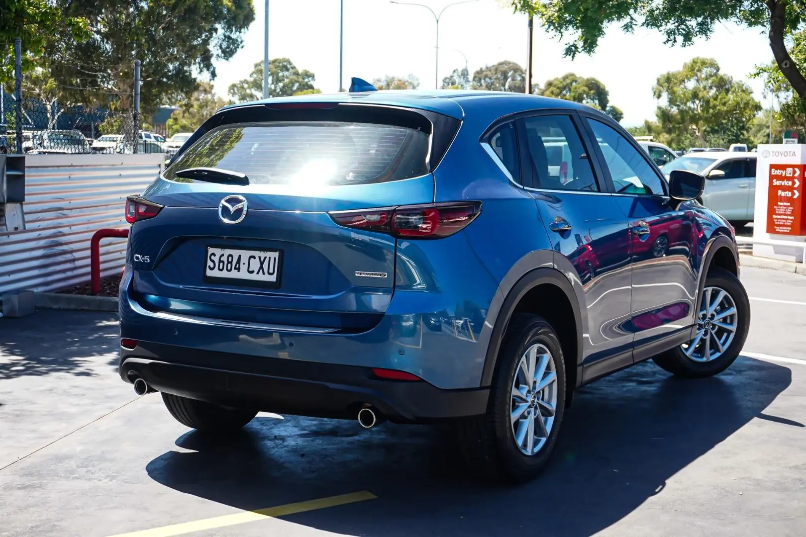 2023 Mazda CX-5 Gallery Image 3
