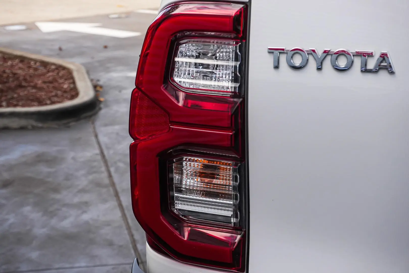 2024 Toyota Hilux Gallery Image 8