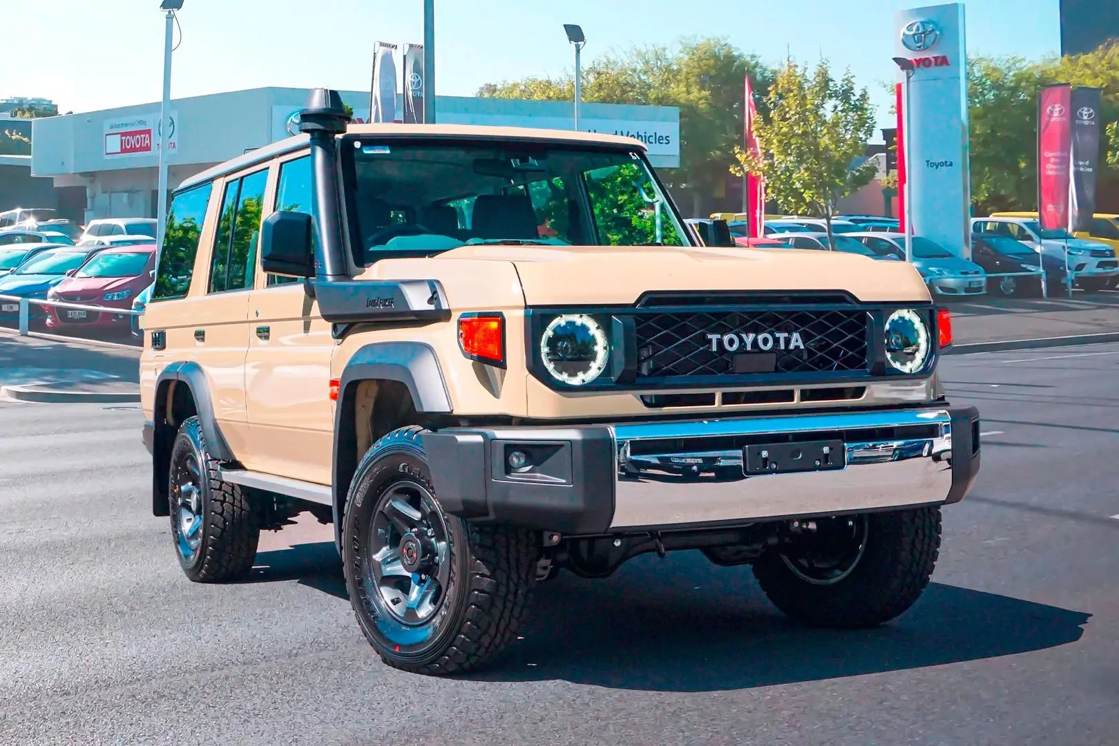 2024 Toyota Landcruiser Gallery Image 1