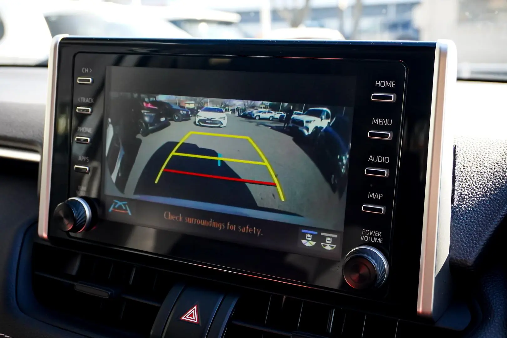 2021 Toyota RAV4 Gallery Image 24