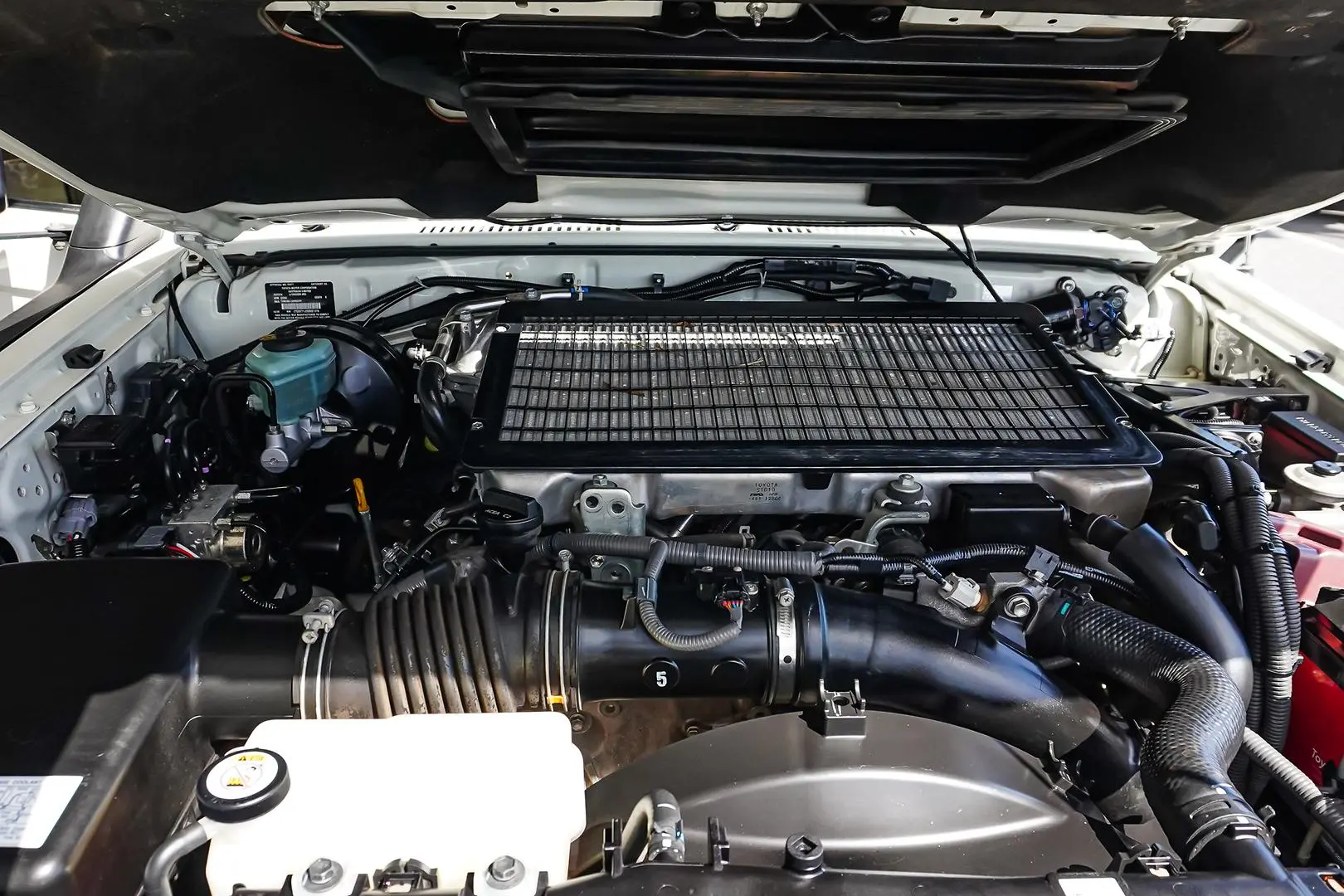 2020 Toyota Landcruiser Gallery Image 28