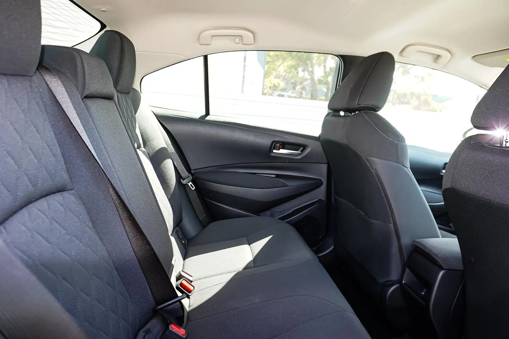 2022 Toyota Corolla Gallery Image 8