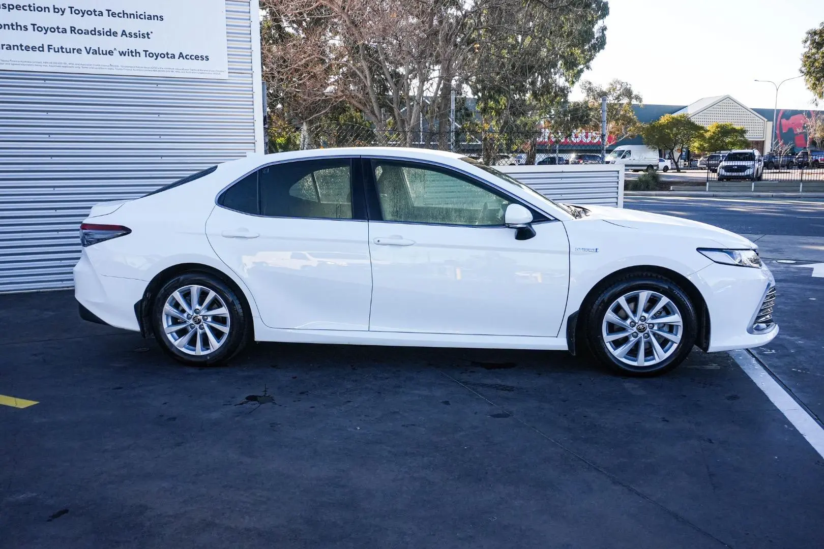 2022 Toyota Camry Gallery Image 4