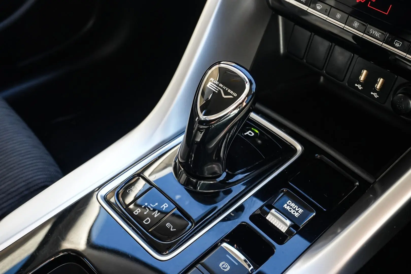 2022 Mitsubishi Eclipse Cross Gallery Image 17