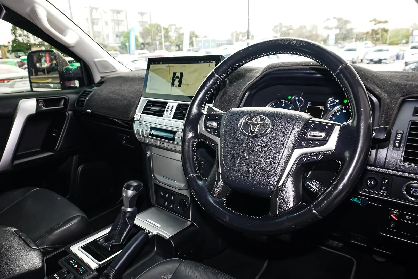 2019 Toyota Landcruiser Prado Gallery Image 7