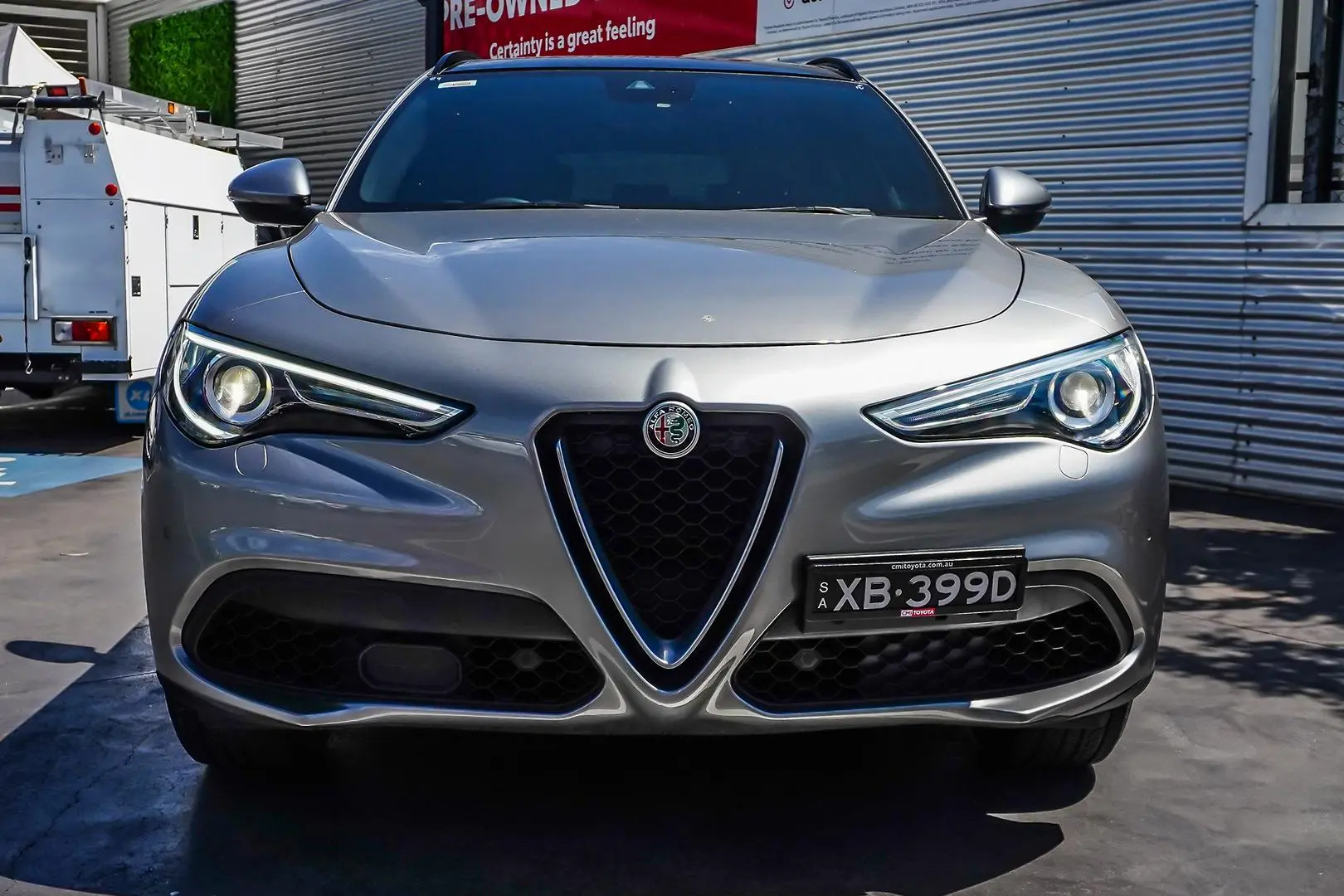 2018 Alfa Romeo Stelvio Gallery Image 5