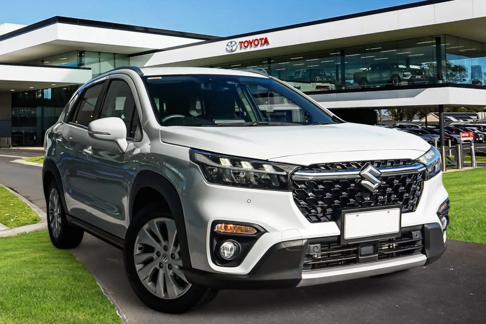 2024 Suzuki S-Cross Gallery Image 1