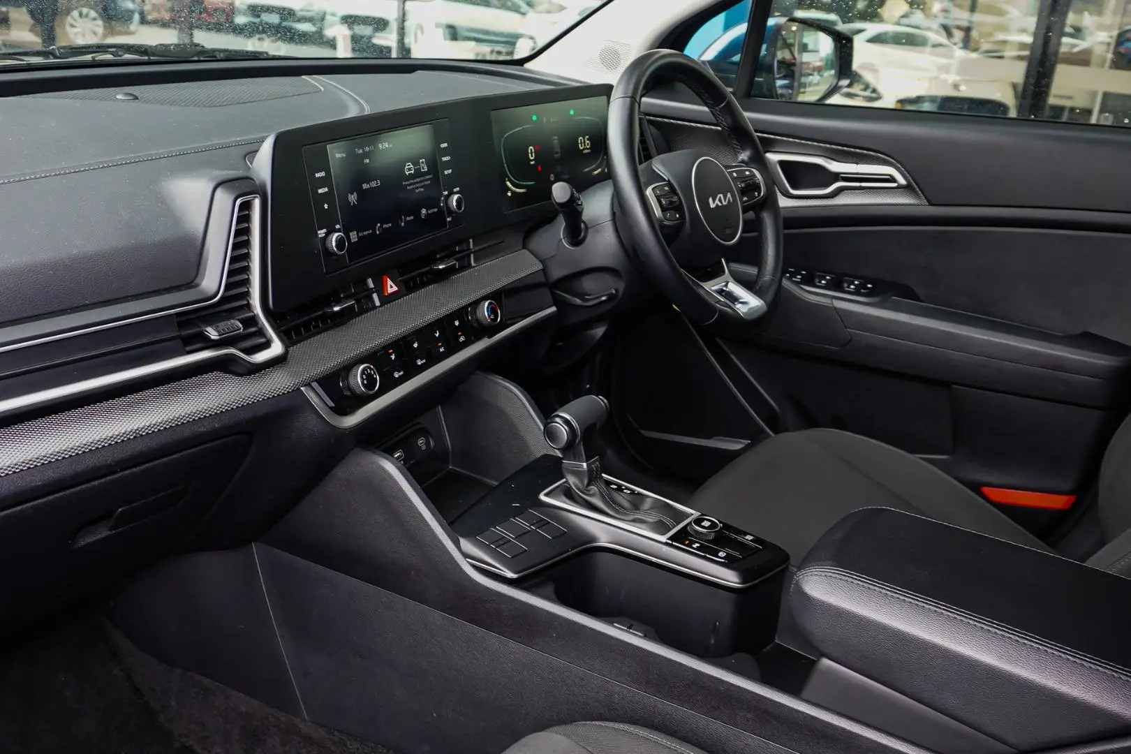 2024 Kia Sportage Gallery Image 11