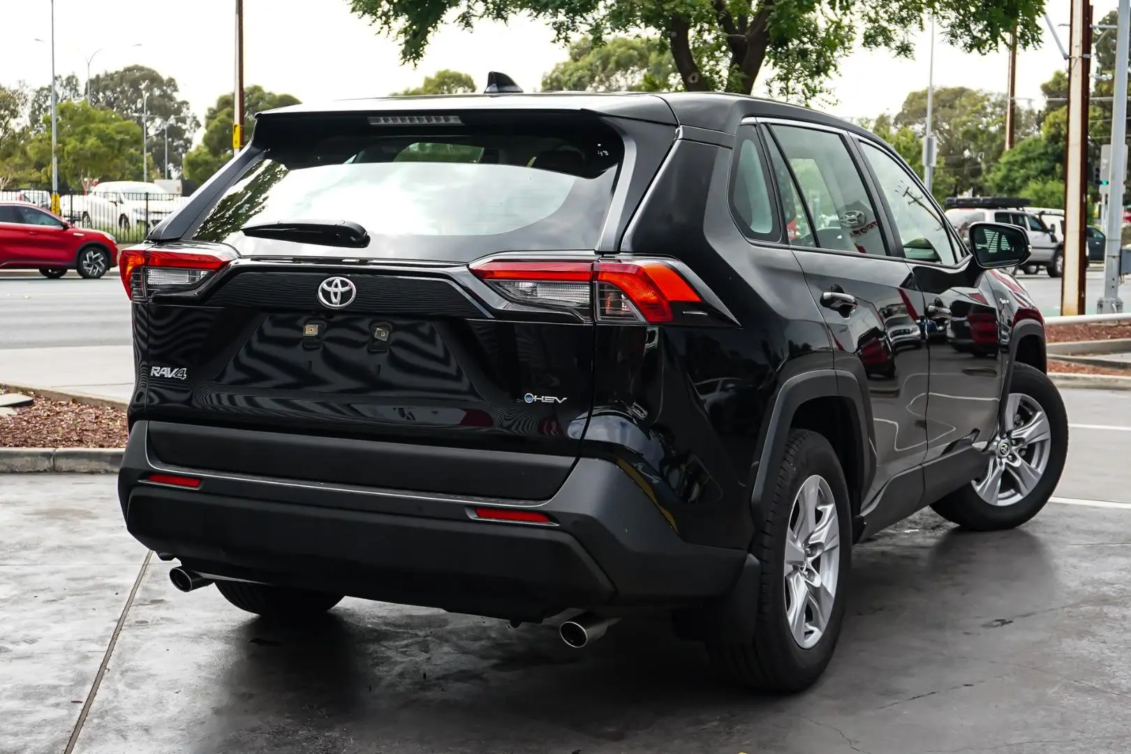 2025 Toyota RAV4 Gallery Image 3