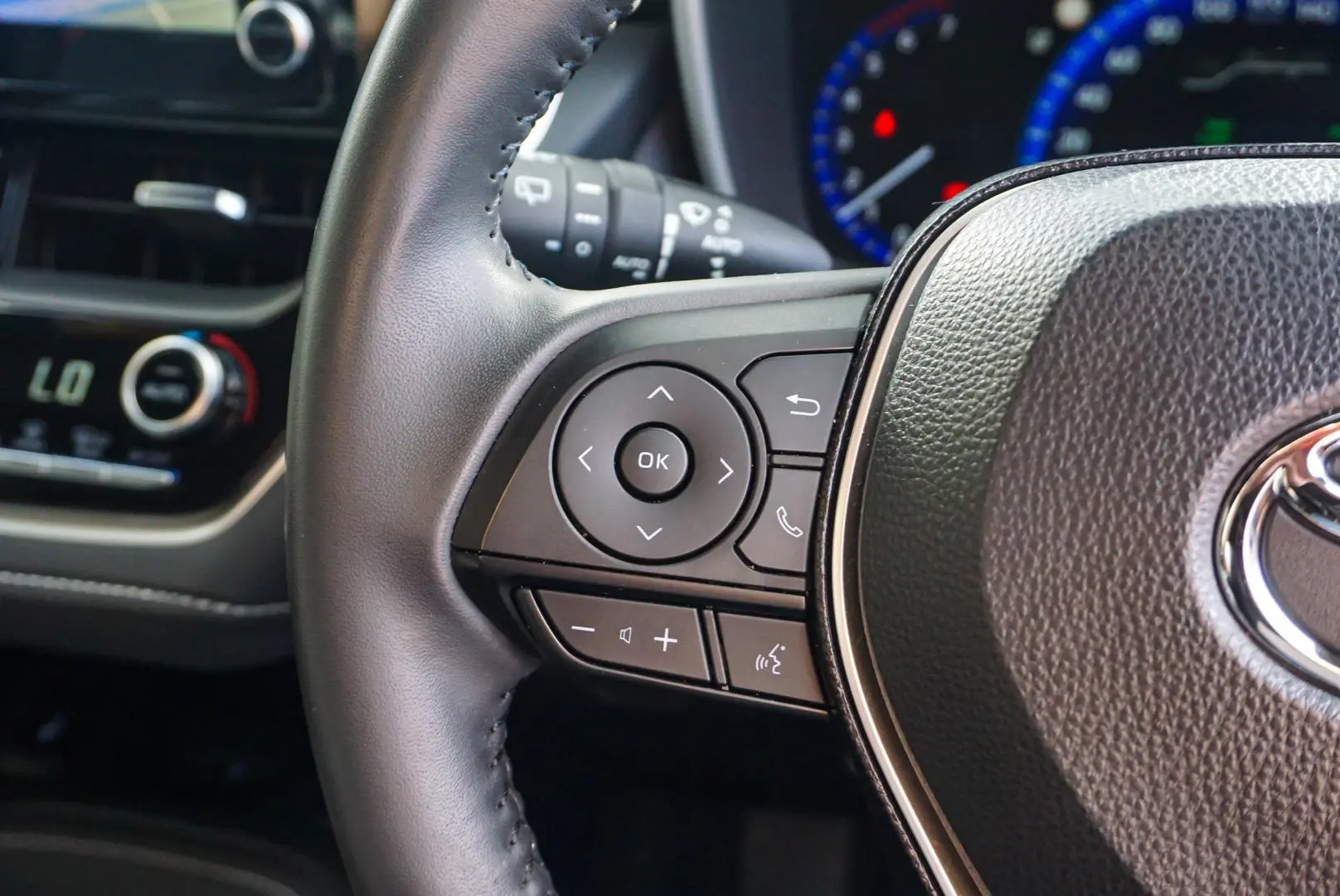 2020 Toyota Corolla Gallery Image 21
