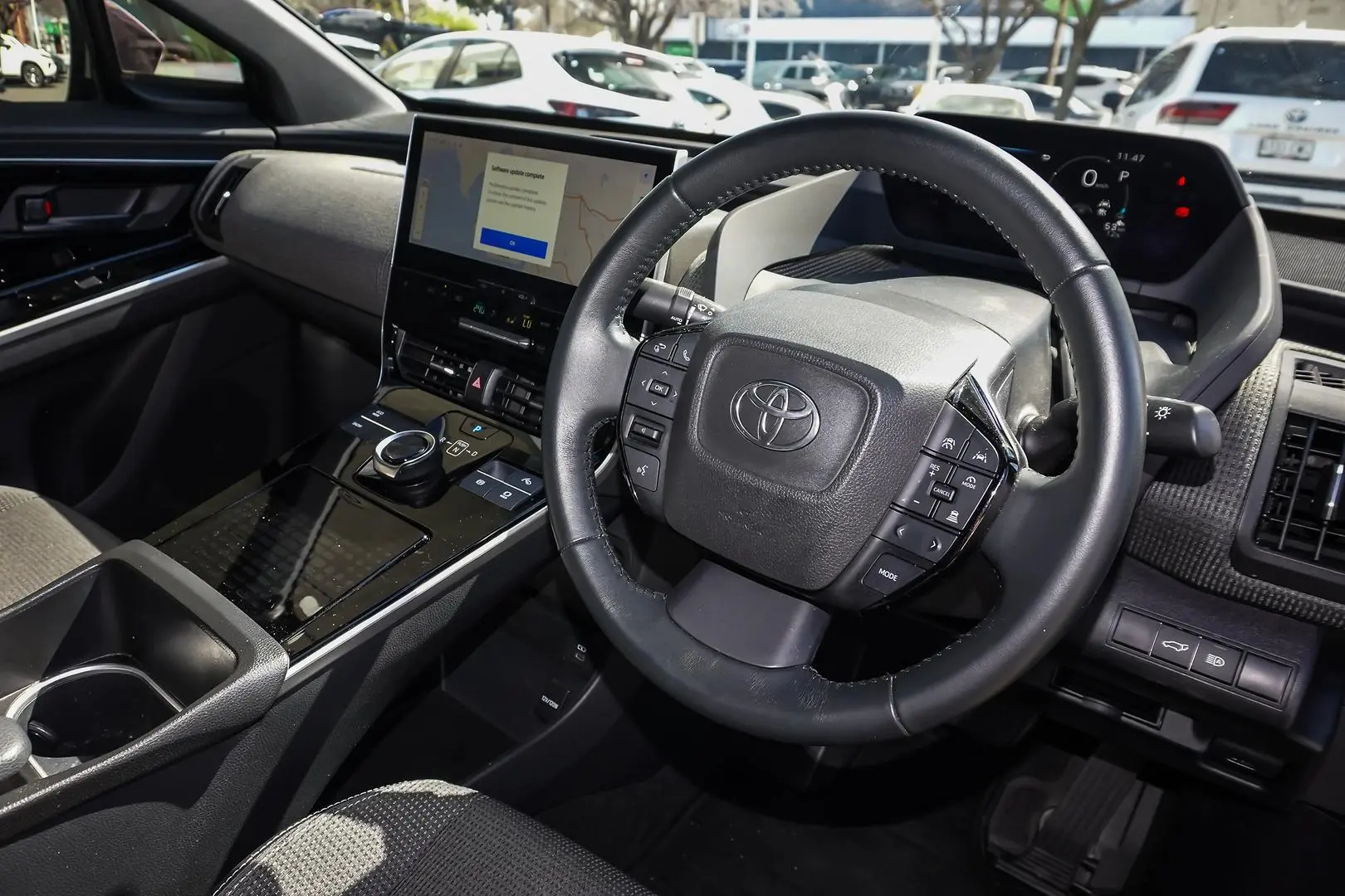 2024 Toyota bZ4X Gallery Image 7