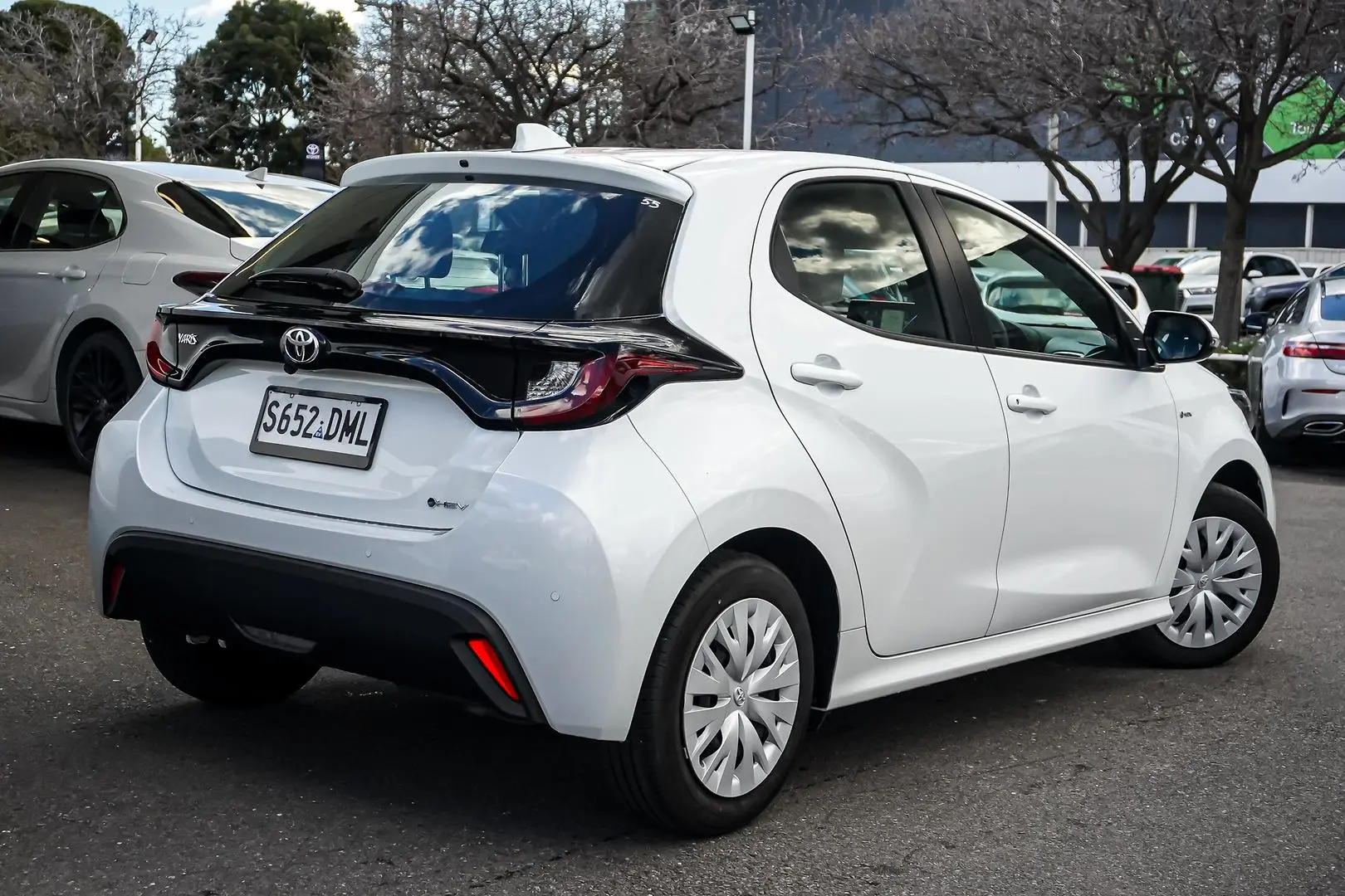 2025 Toyota Yaris Gallery Image 3