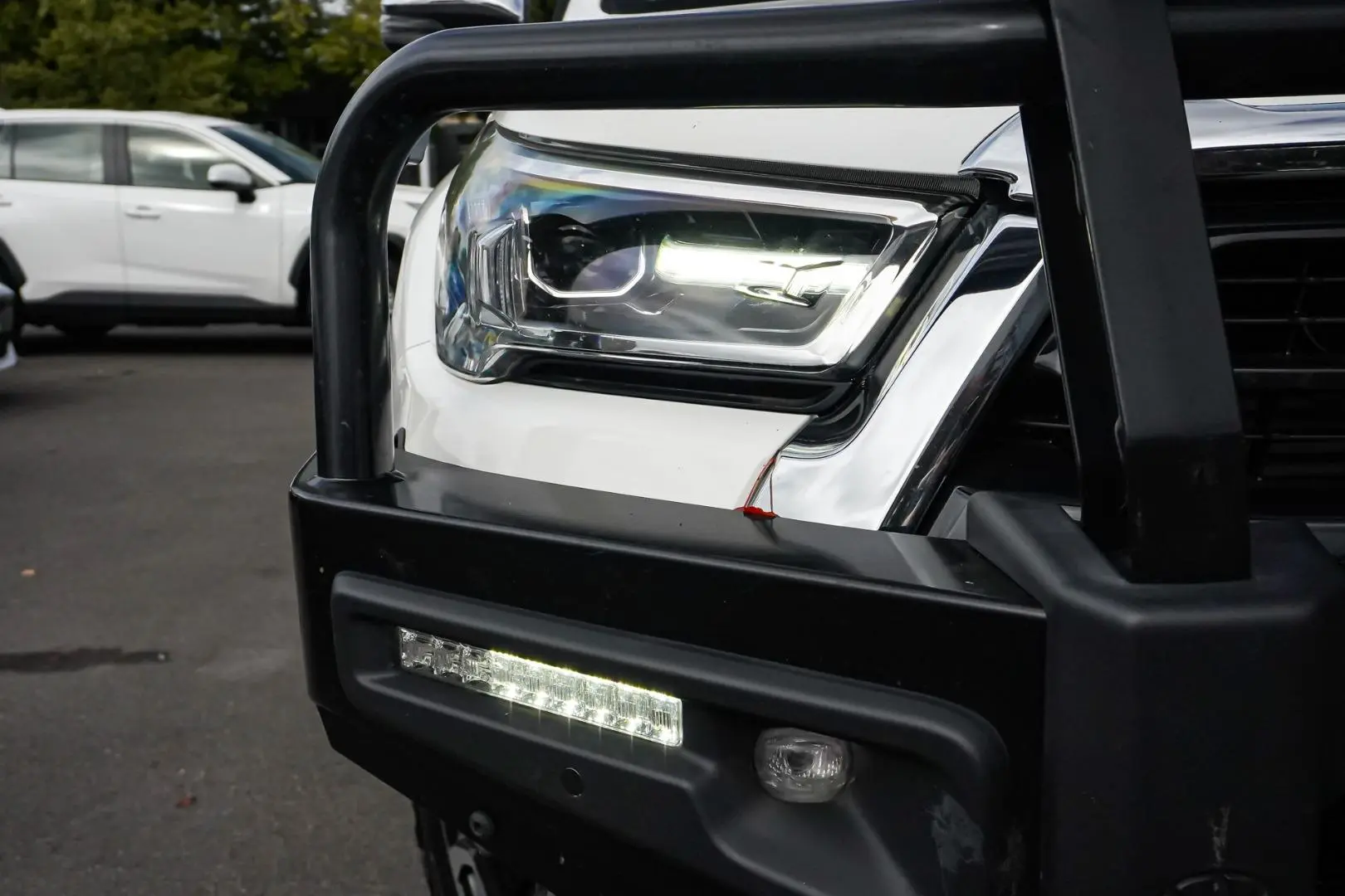 2023 Toyota Hilux Gallery Image 11