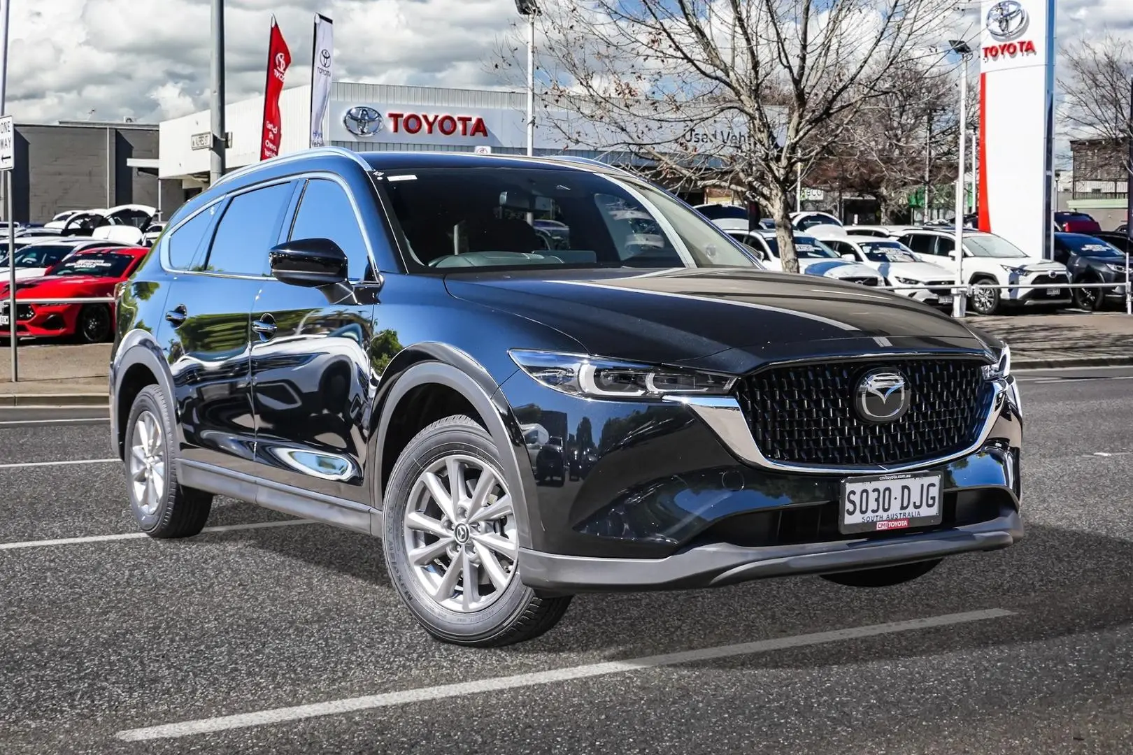 2023 Mazda CX-8 Gallery Image 1