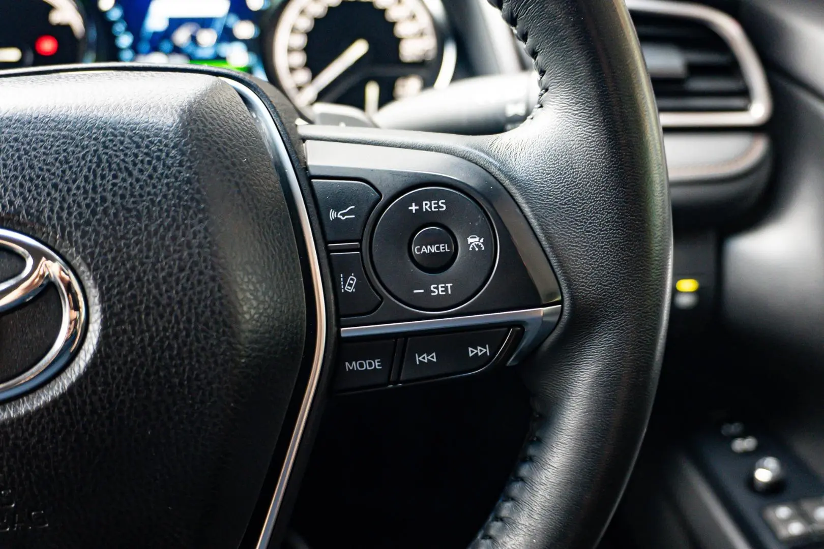 2018 Toyota Camry Gallery Image 22