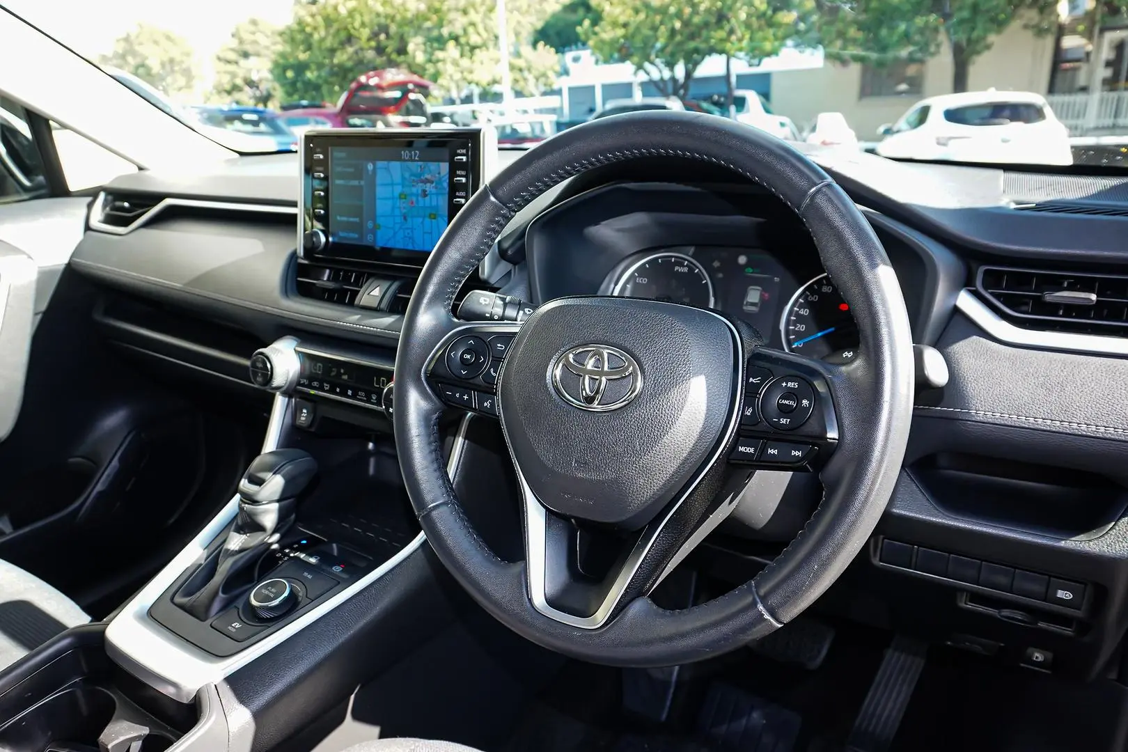 2021 Toyota RAV4 Gallery Image 6