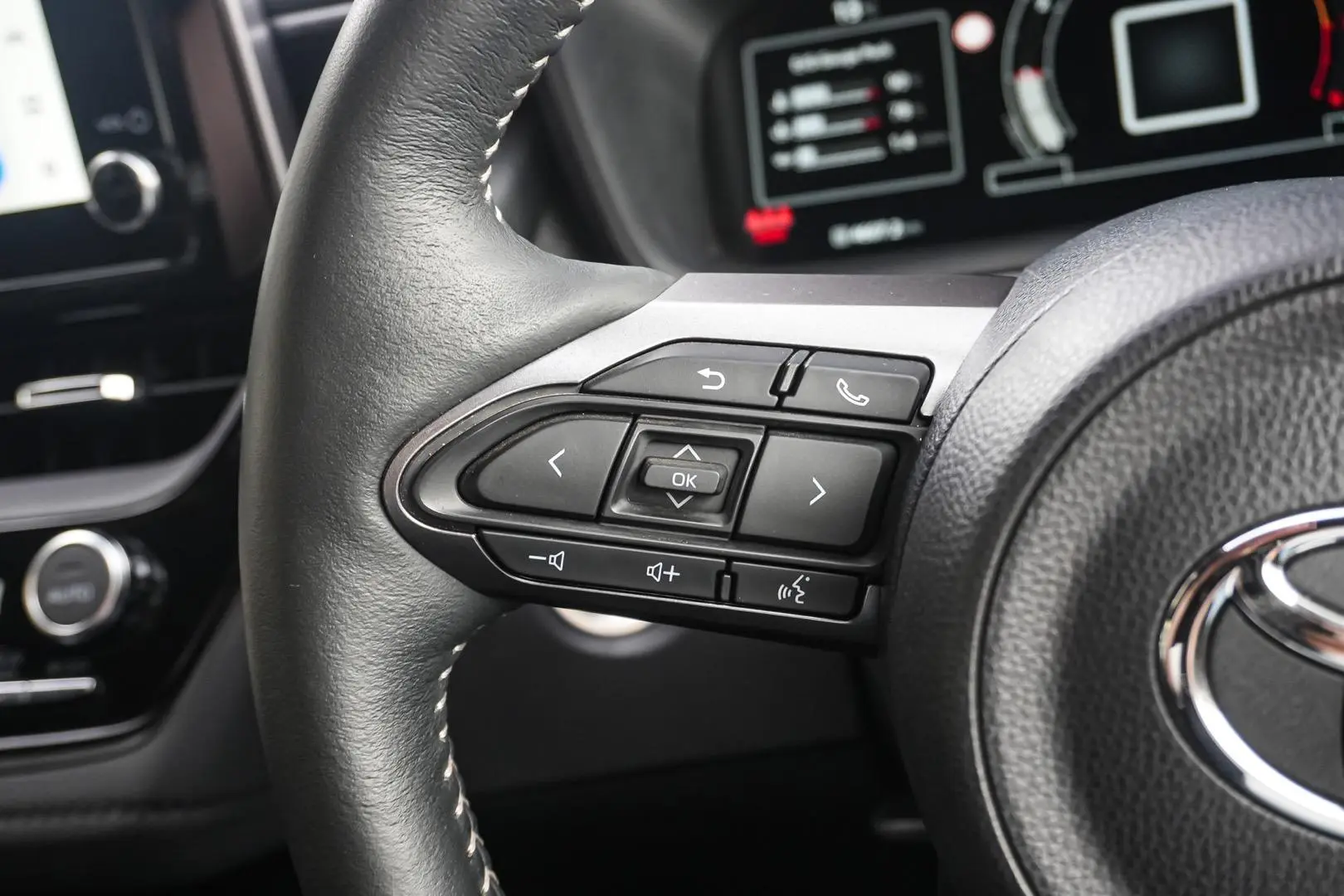 2023 Toyota Corolla Gallery Image 19