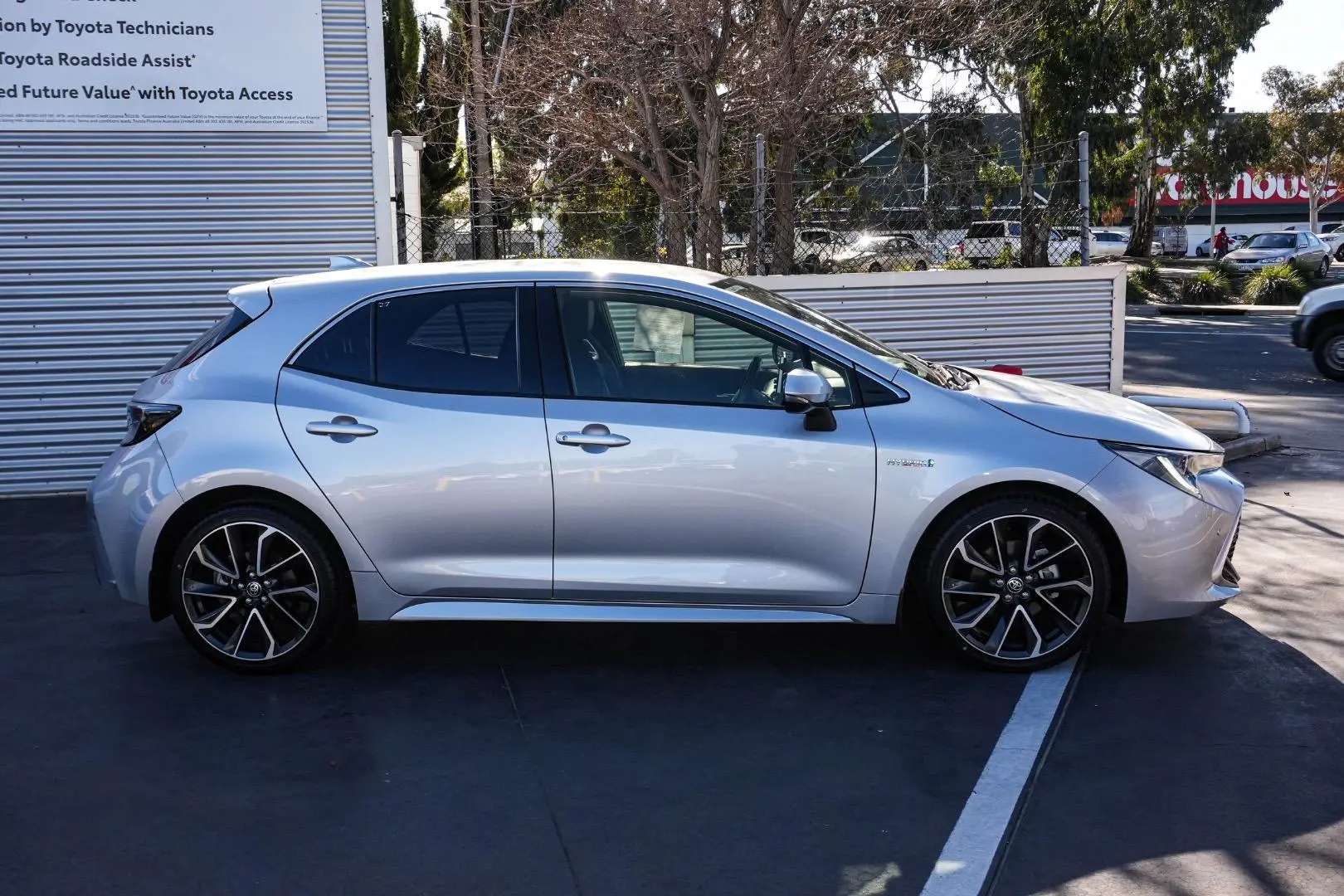2021 Toyota Corolla Gallery Image 4