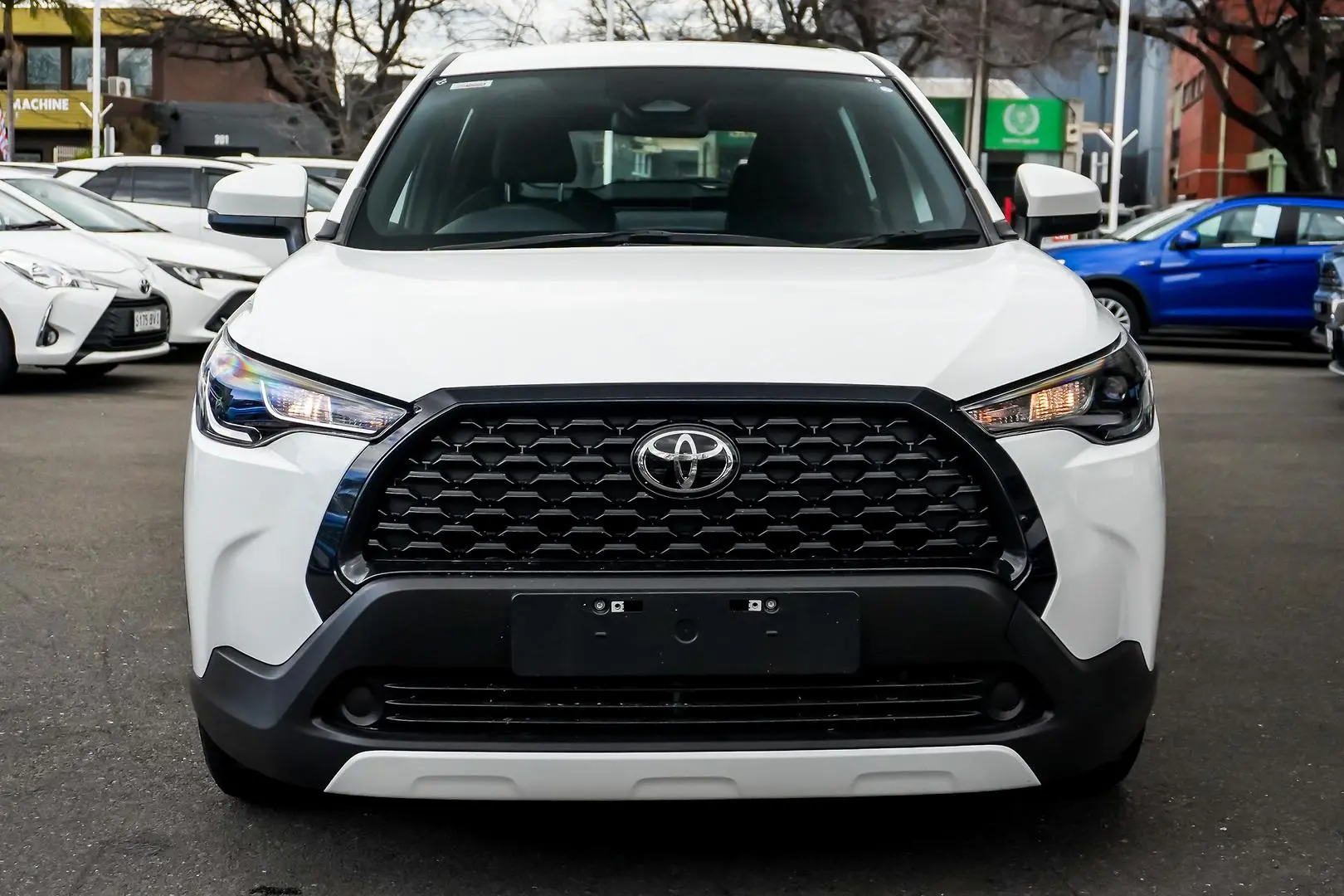 2025 Toyota Corolla Cross Gallery Image 4