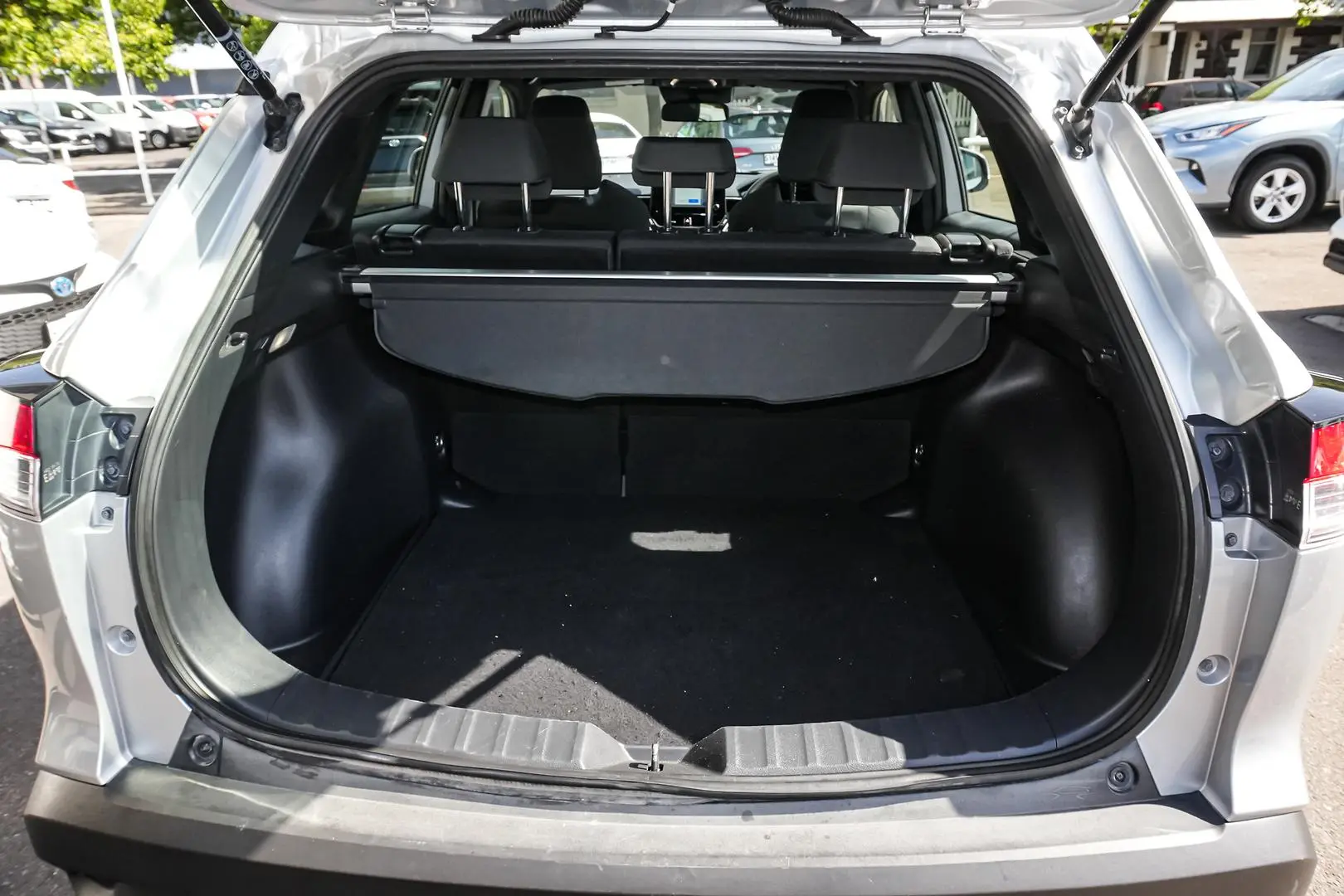 2022 Toyota Corolla Cross Gallery Image 13