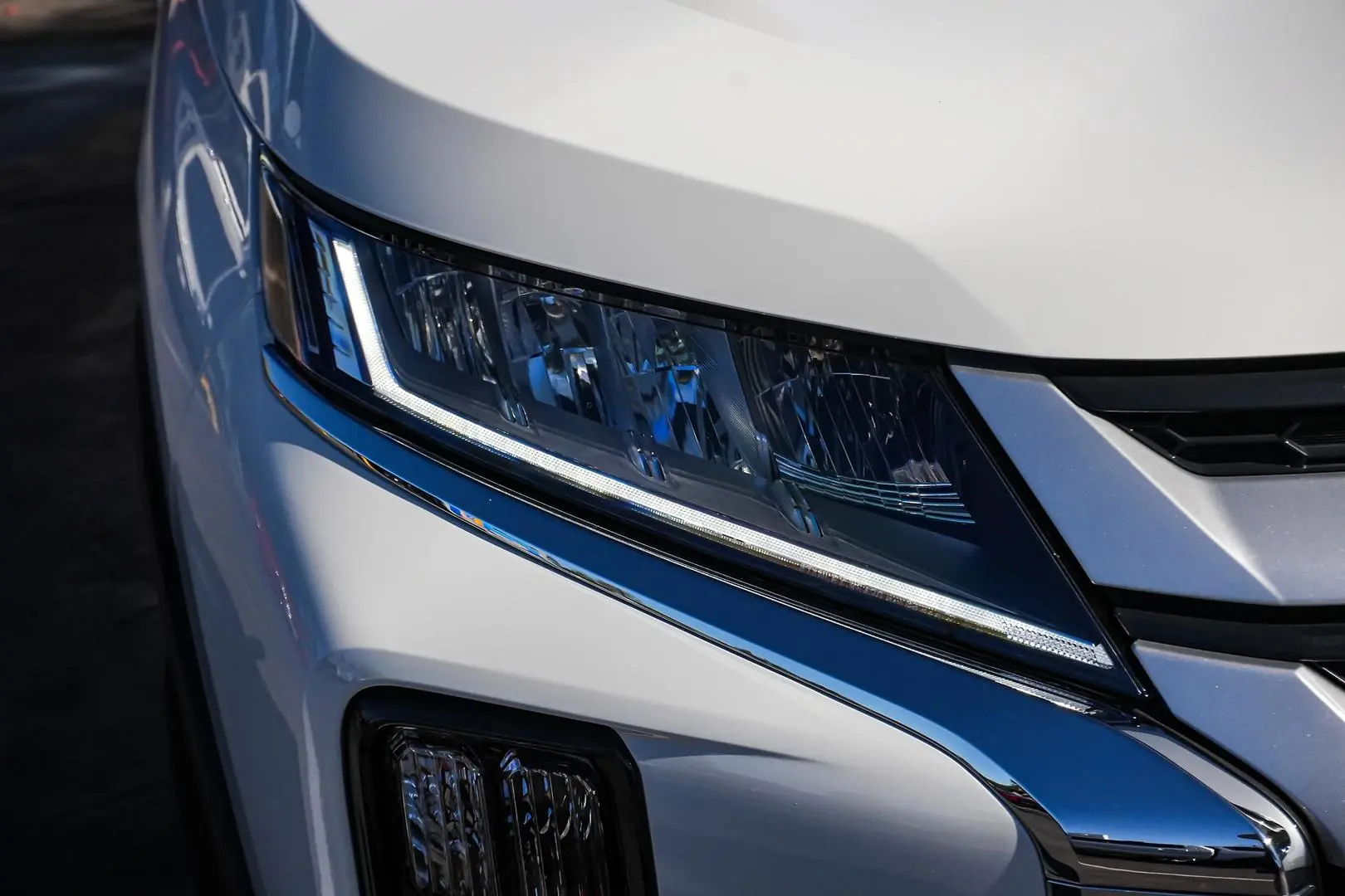 2024 Mitsubishi ASX Gallery Image 7