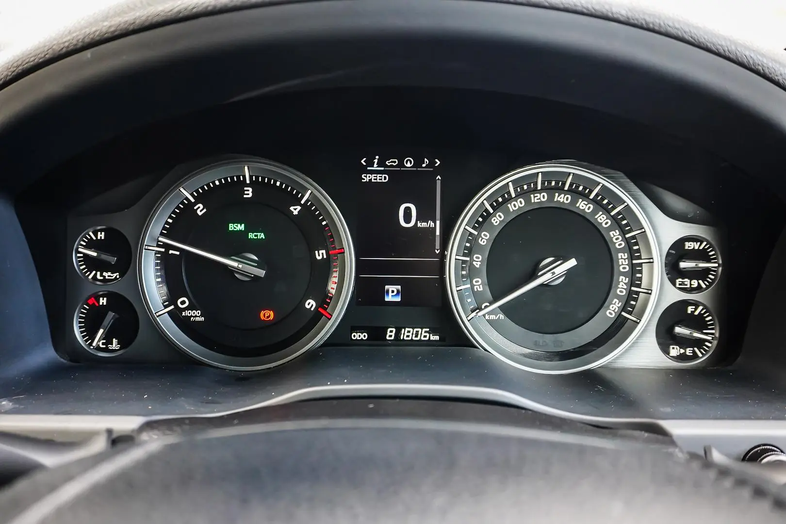 2019 Toyota Landcruiser Gallery Image 19