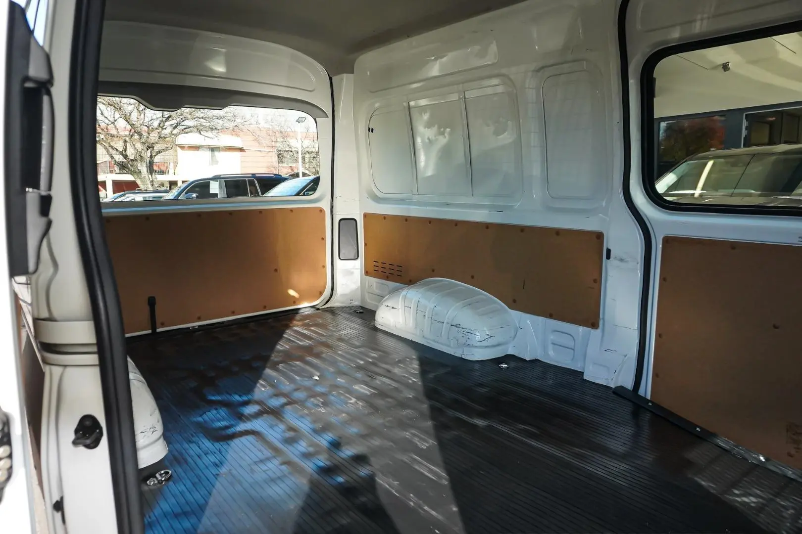 2024 Toyota Hiace Gallery Image 7