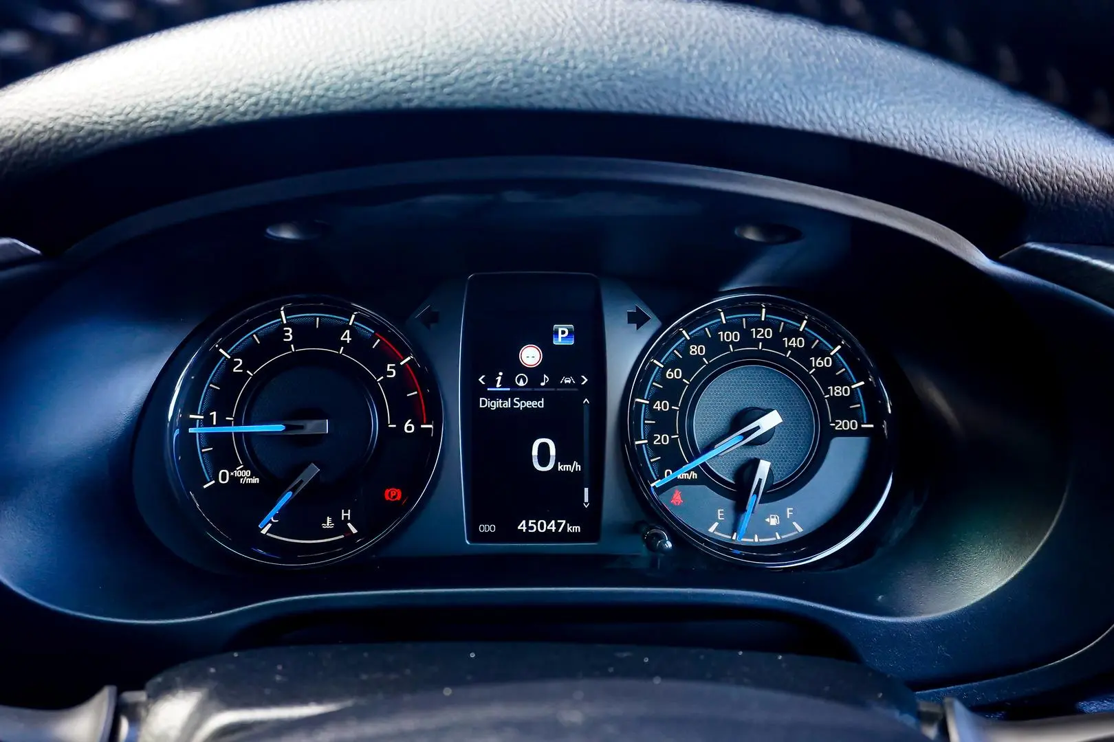 2024 Toyota Hilux Gallery Image 16