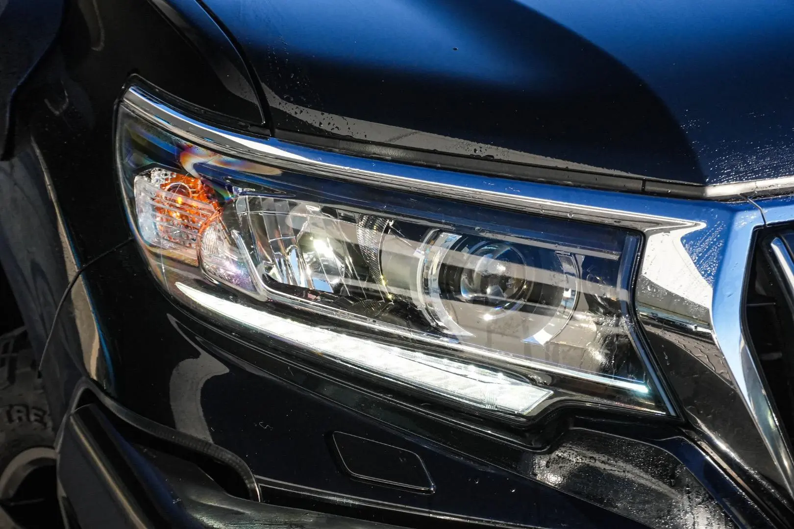 2022 Toyota Landcruiser Prado Gallery Image 12