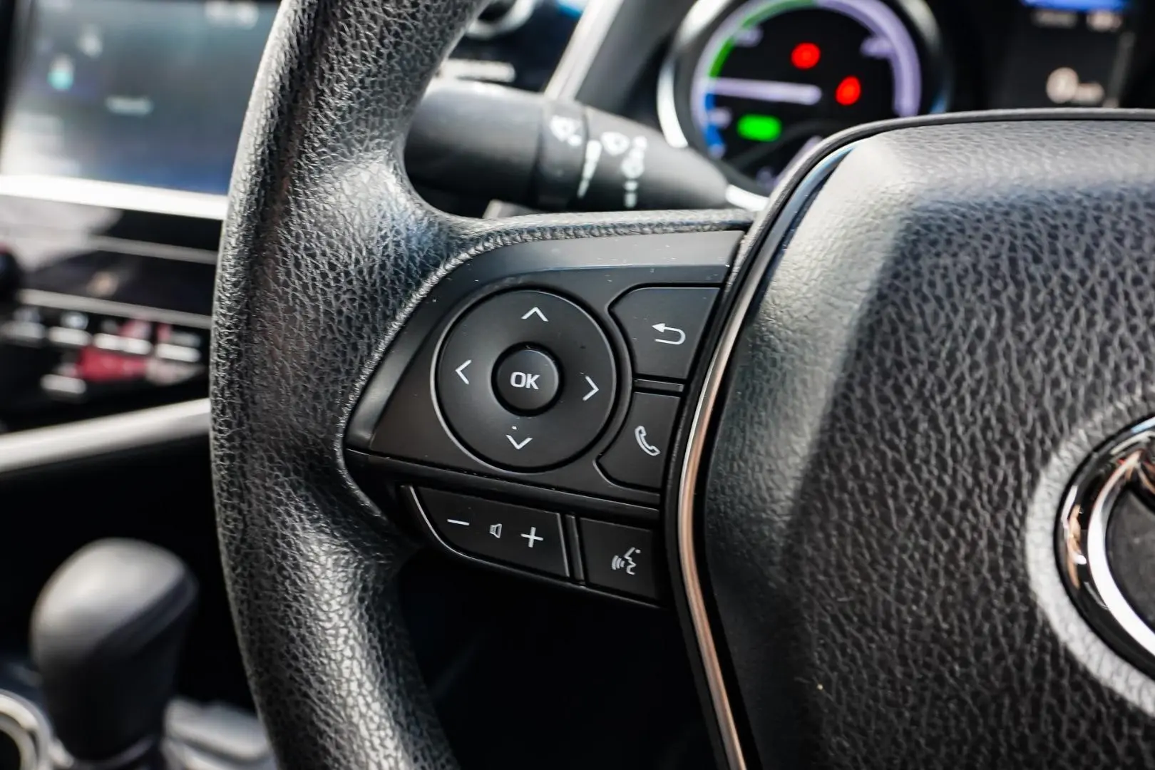 2019 Toyota Camry Gallery Image 19