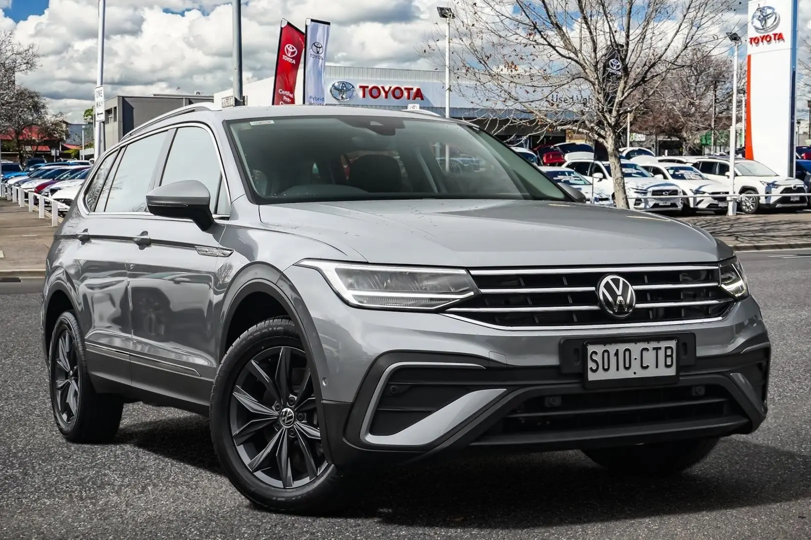 2022 Volkswagen Tiguan Image