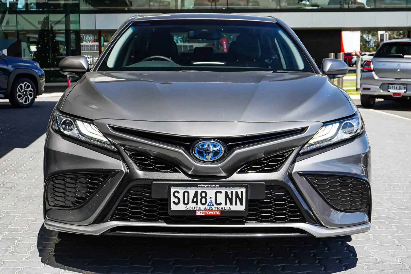 2021 Toyota Camry Gallery Image 5