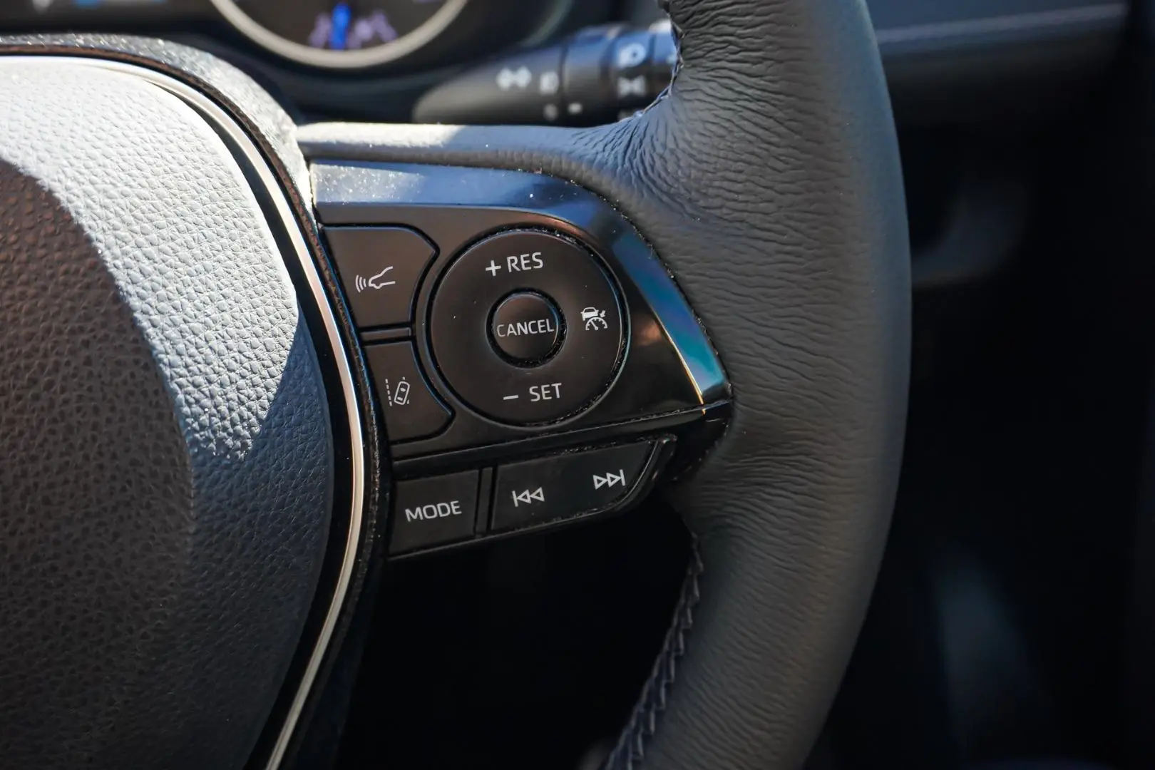 2020 Toyota RAV4 Gallery Image 20